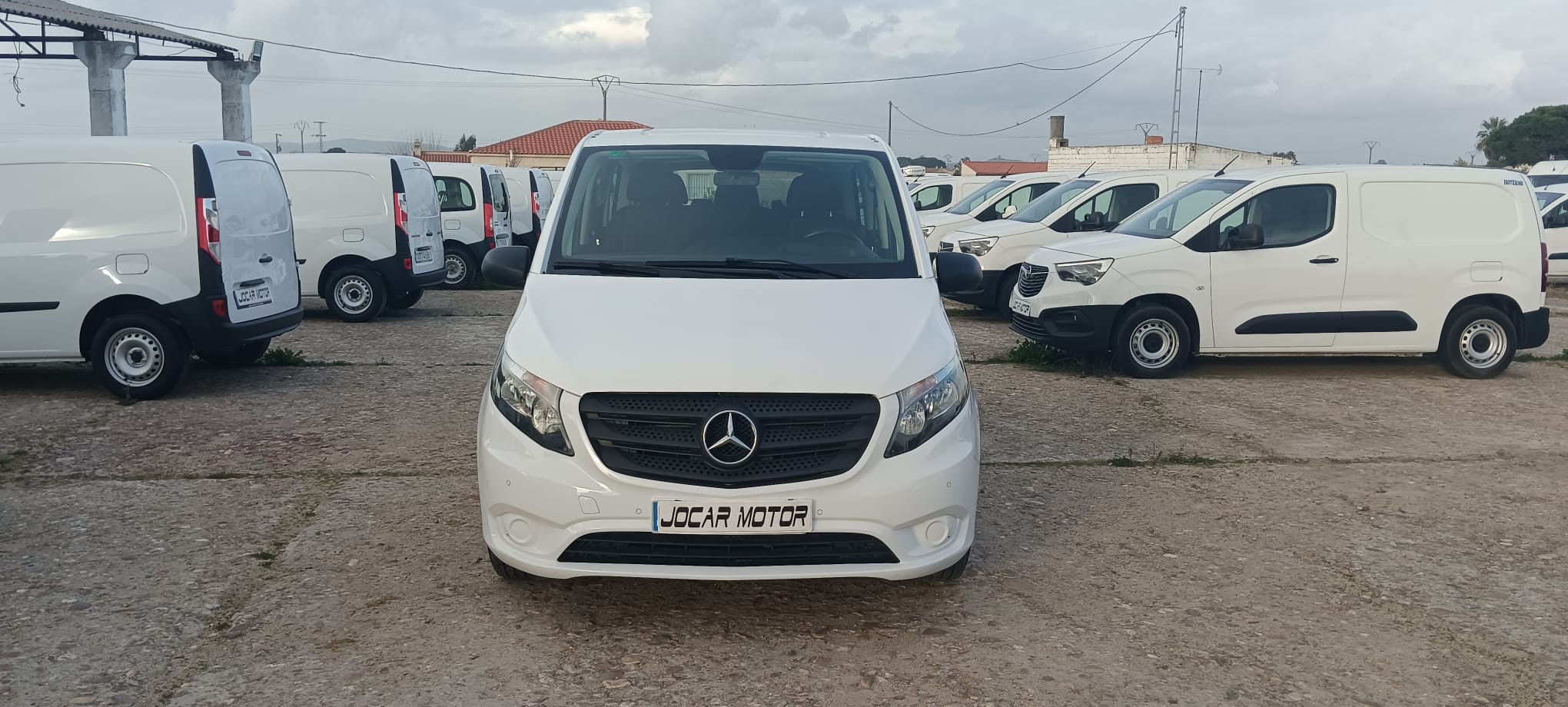 MERCEDES VITO 111 CDI TOURER PRO LARGA 8 PLAZAS