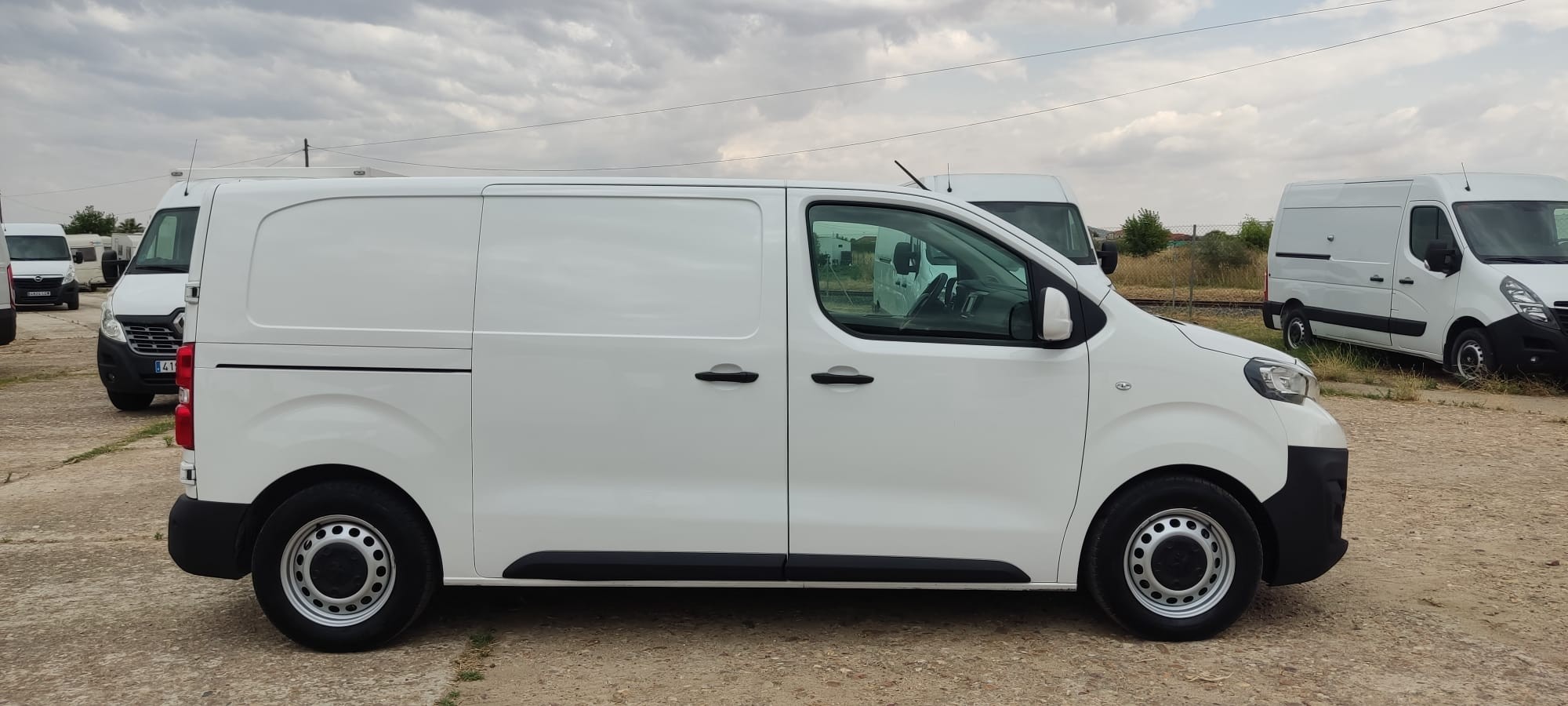 PEUGEOT EXPERT 1.6 BLUEHDI 115 CV FURGON TALLER