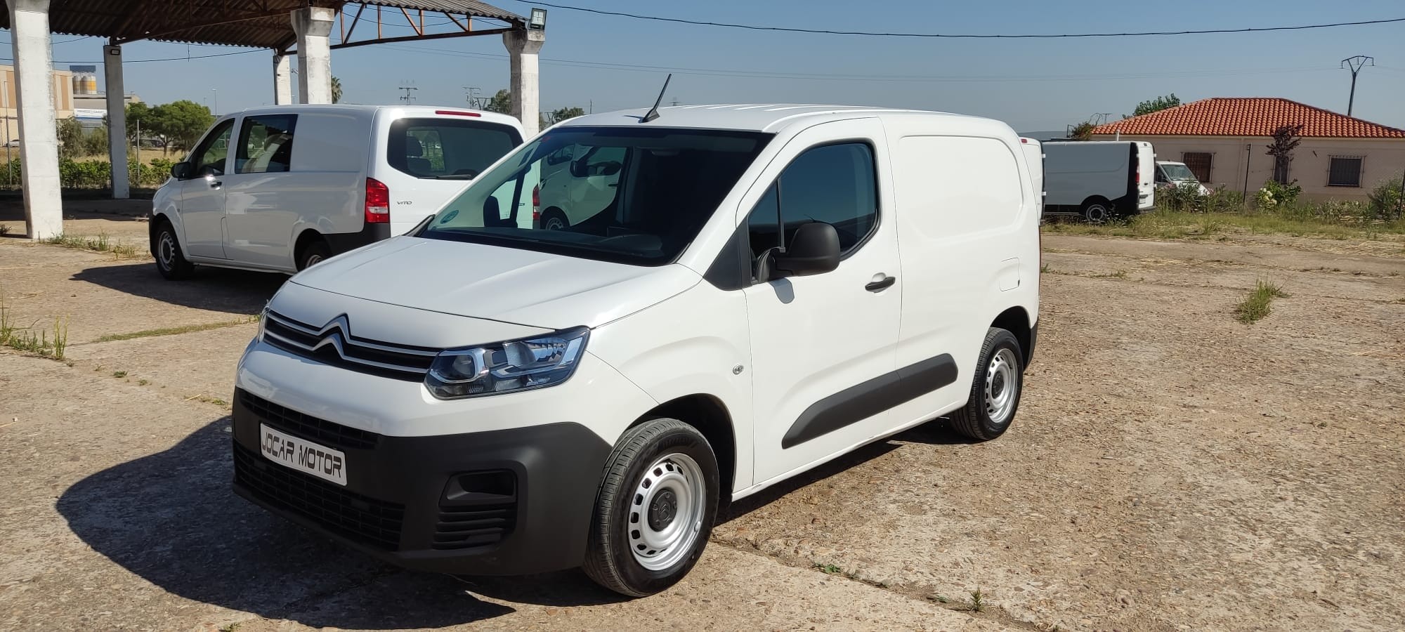 copy of FORD COURIER 1.6 TDCI 75 CV FURGON