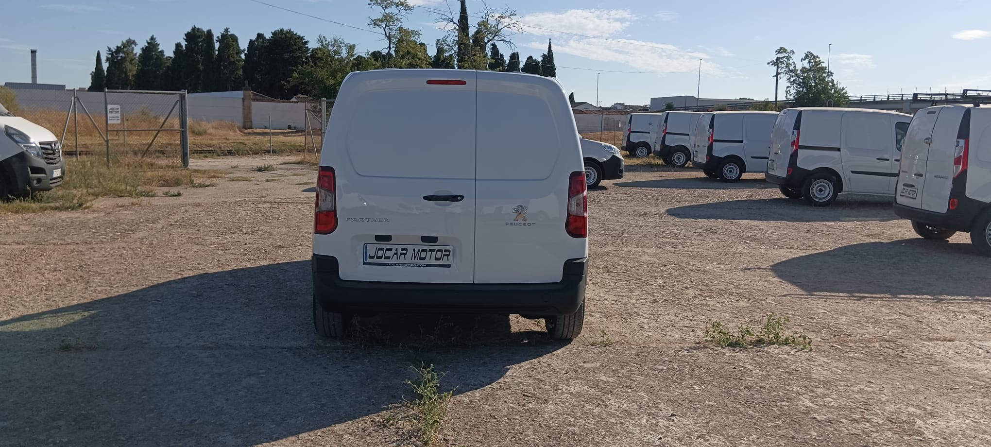 PEUGEOT PARTNER PRO ESTANDAR 600 BLUEHDI 100CV