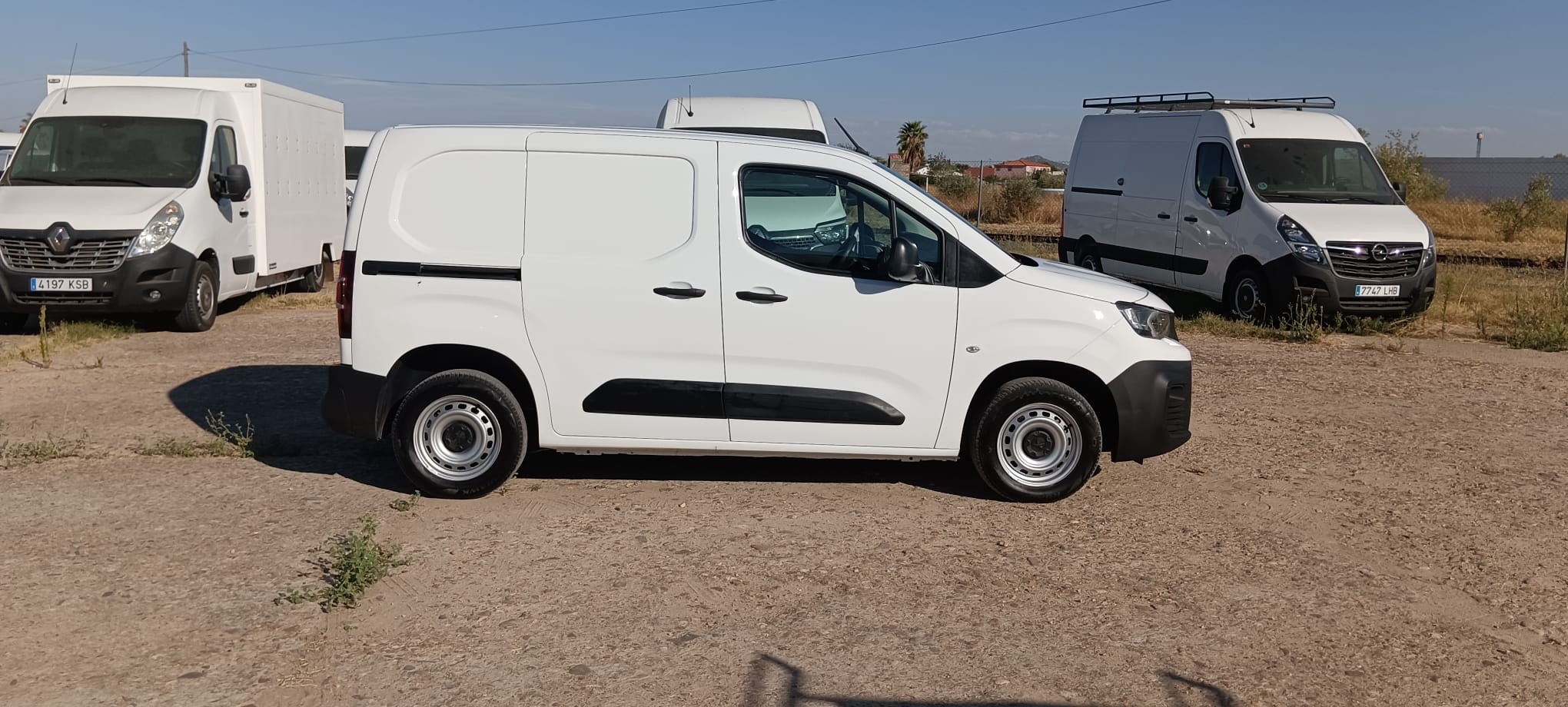 copy of FORD COURIER 1.6 TDCI 75 CV FURGON