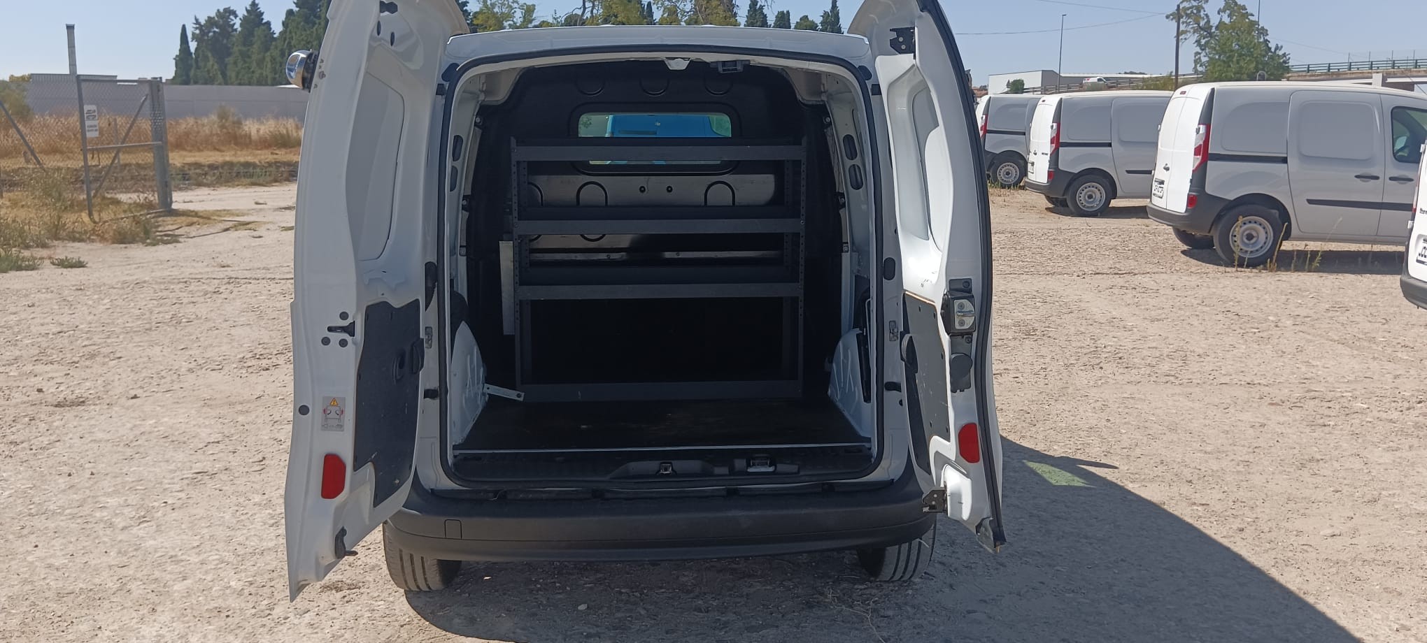 RENAULT KANGOO COMPACT PROFESIONAL 1.5 DCI 75 CV FURGON TALLER