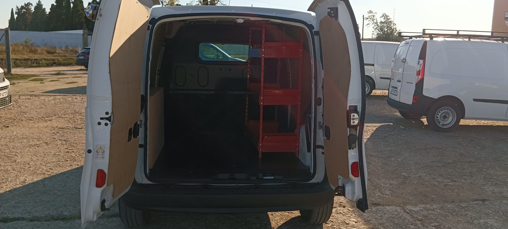 RENAULT KANGOO PROFESIONAL 1.5 DCI 75 CV FURGON TALLER