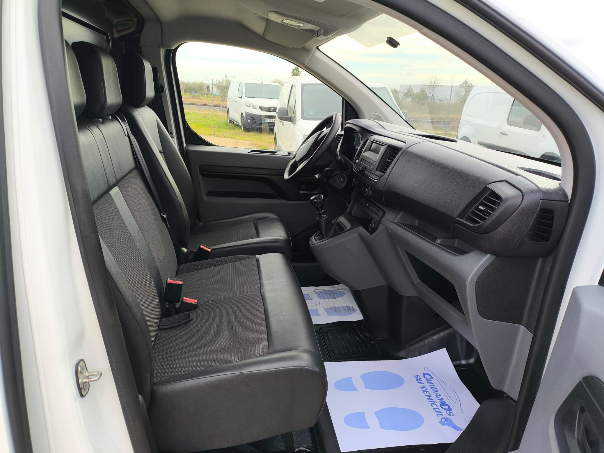 copy of FORD COURIER 1.6 TDCI 75 CV FURGON