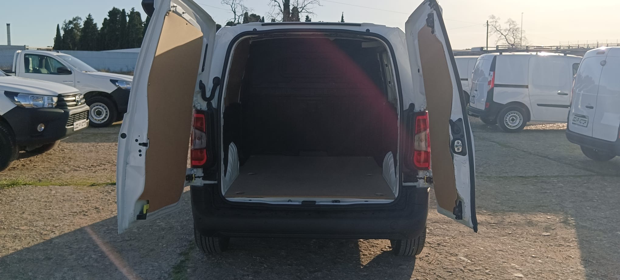 BERLINGO TALLA M BLUEHDI 130CV EAT8 DRIVER AUTOMATICA