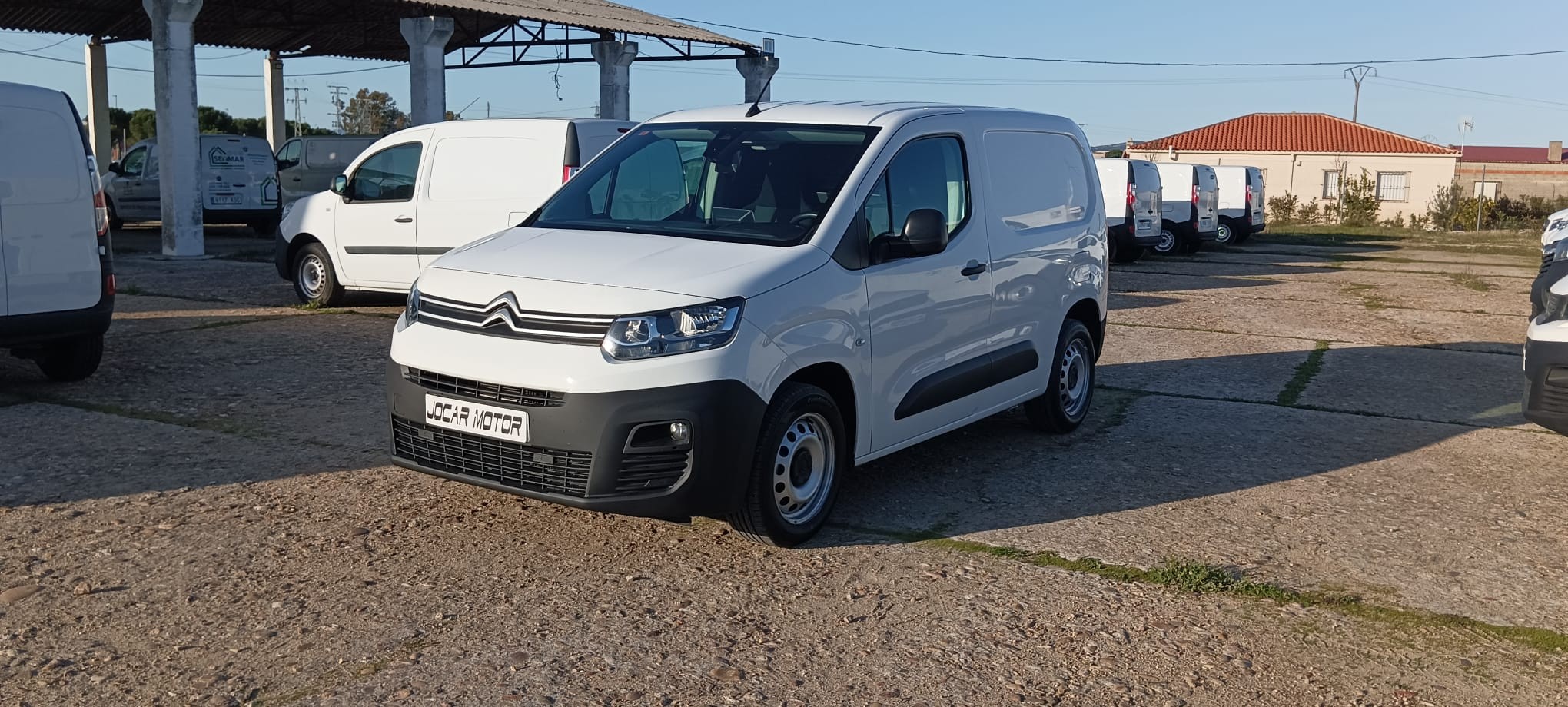 copy of FORD COURIER 1.6 TDCI 75 CV FURGON