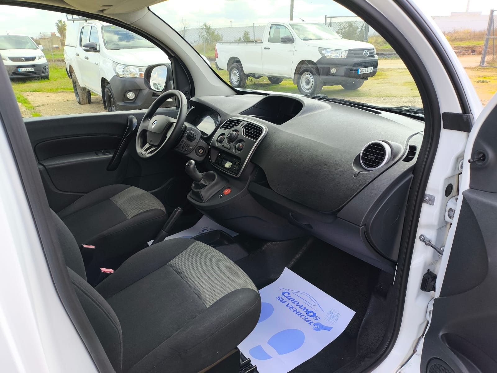 copy of FORD COURIER 1.6 TDCI 75 CV FURGON