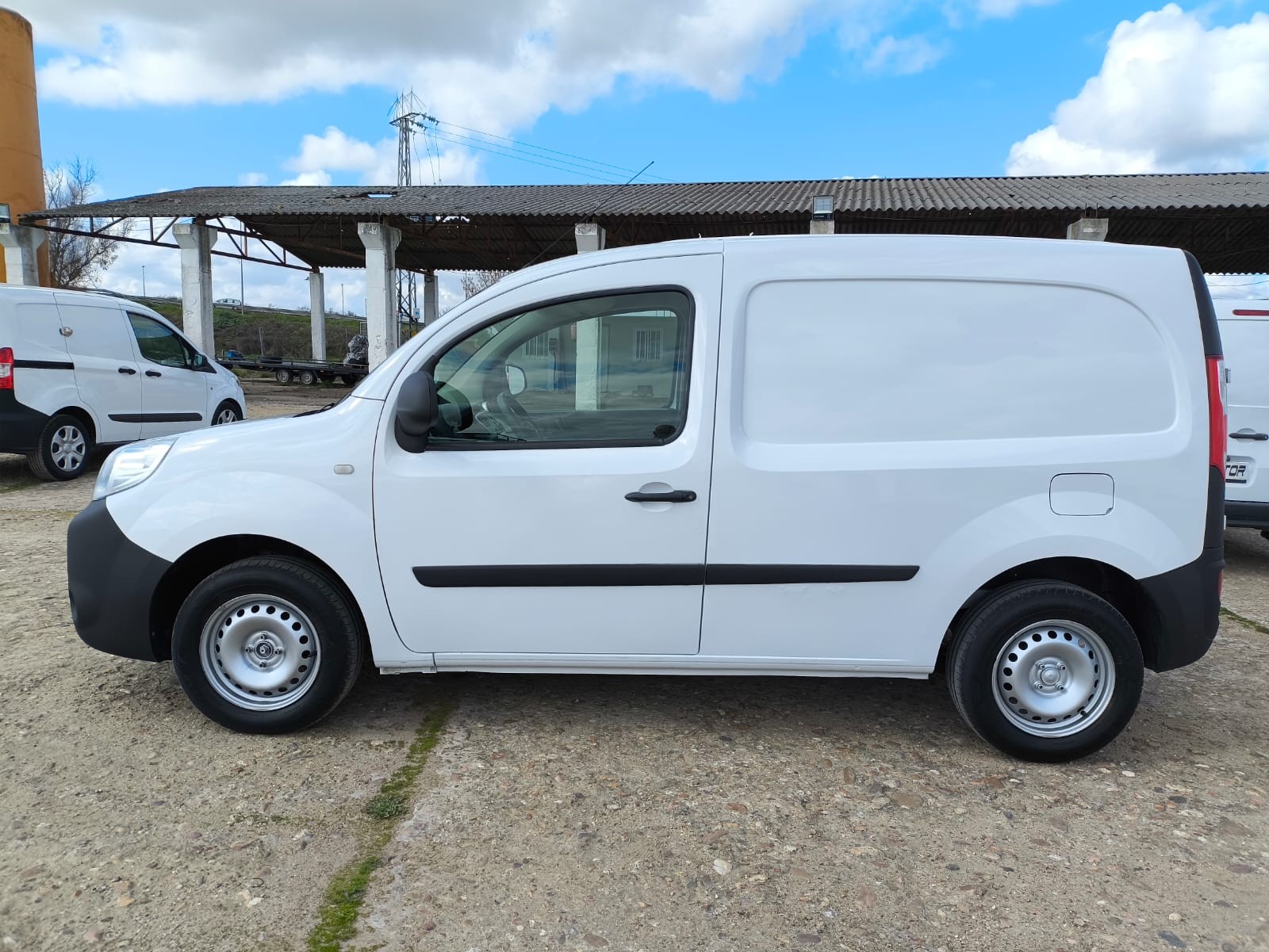 RENAULT KANGOO PROFESIONAL 1.5 DCI 75 CV FURGON TALLER