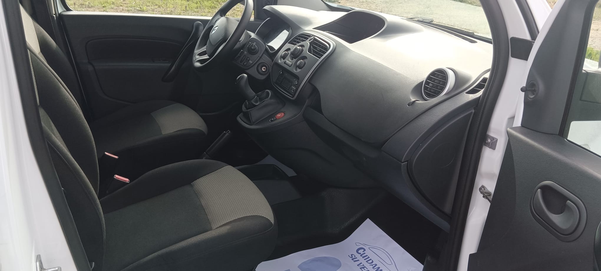 RENAULT KANGOO PROFESIONAL 1.5 DCI 75 CV FURGON