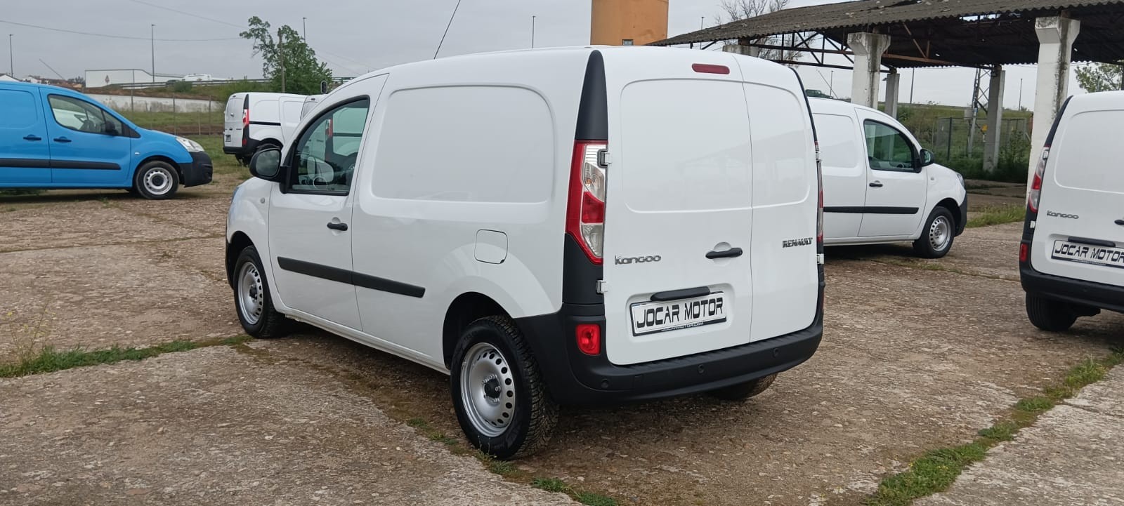 copy of FORD COURIER 1.6 TDCI 75 CV FURGON