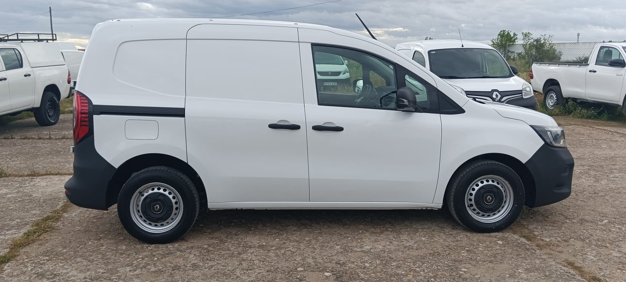 copy of FORD COURIER 1.6 TDCI 75 CV FURGON