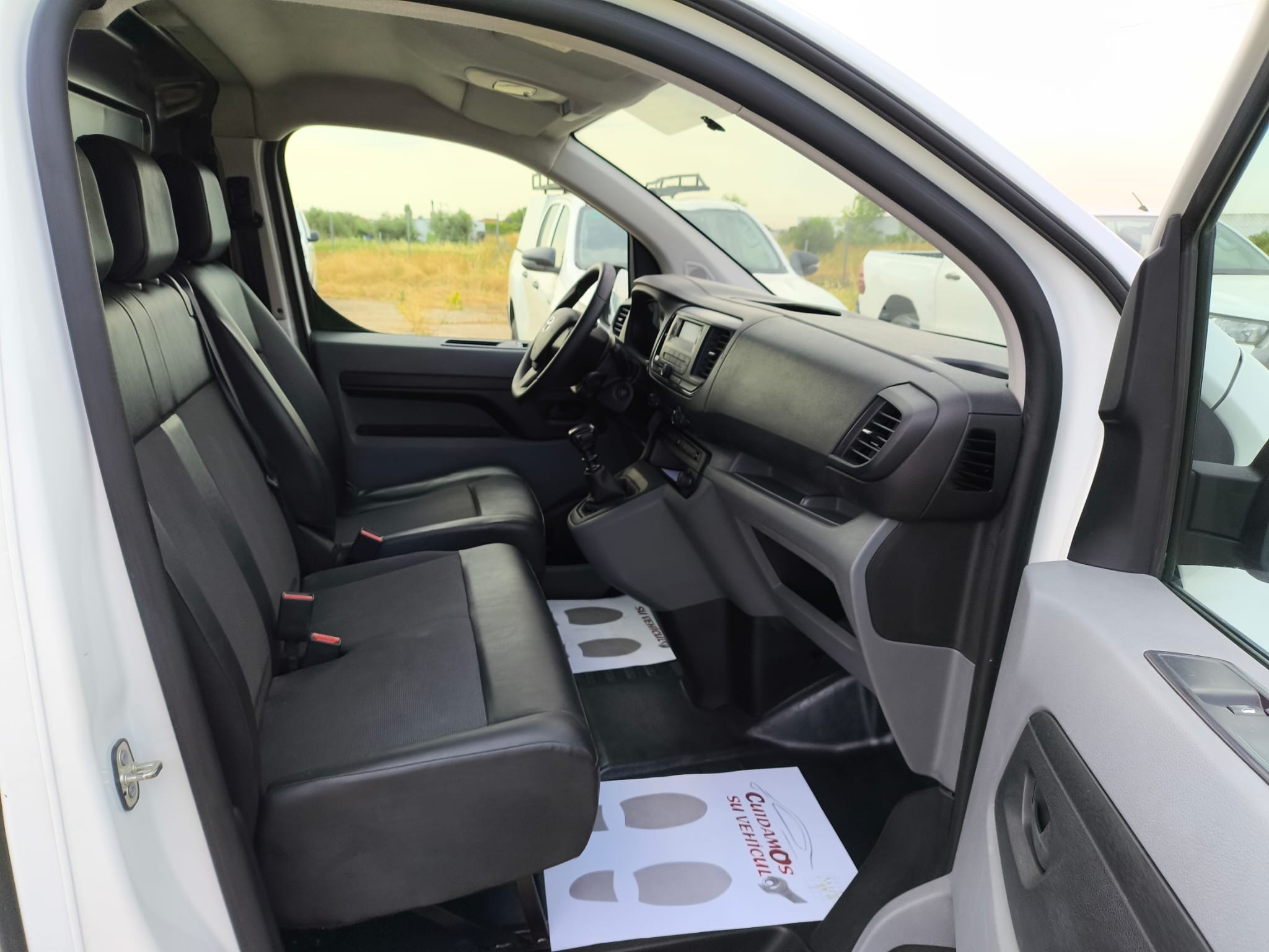 copy of FORD COURIER 1.6 TDCI 75 CV FURGON