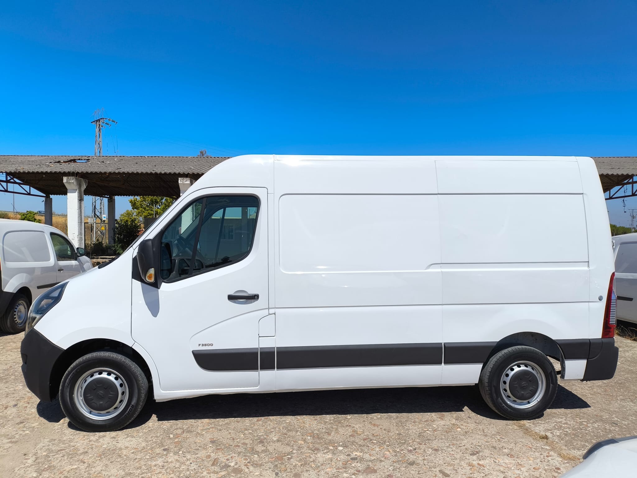 copy of FORD COURIER 1.6 TDCI 75 CV FURGON