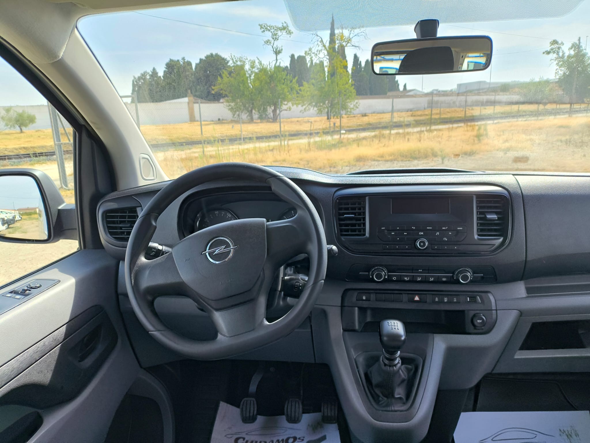 OPEL VIVARO TALLA M COMBI 1.5D 120 CV 9 PLAZAS