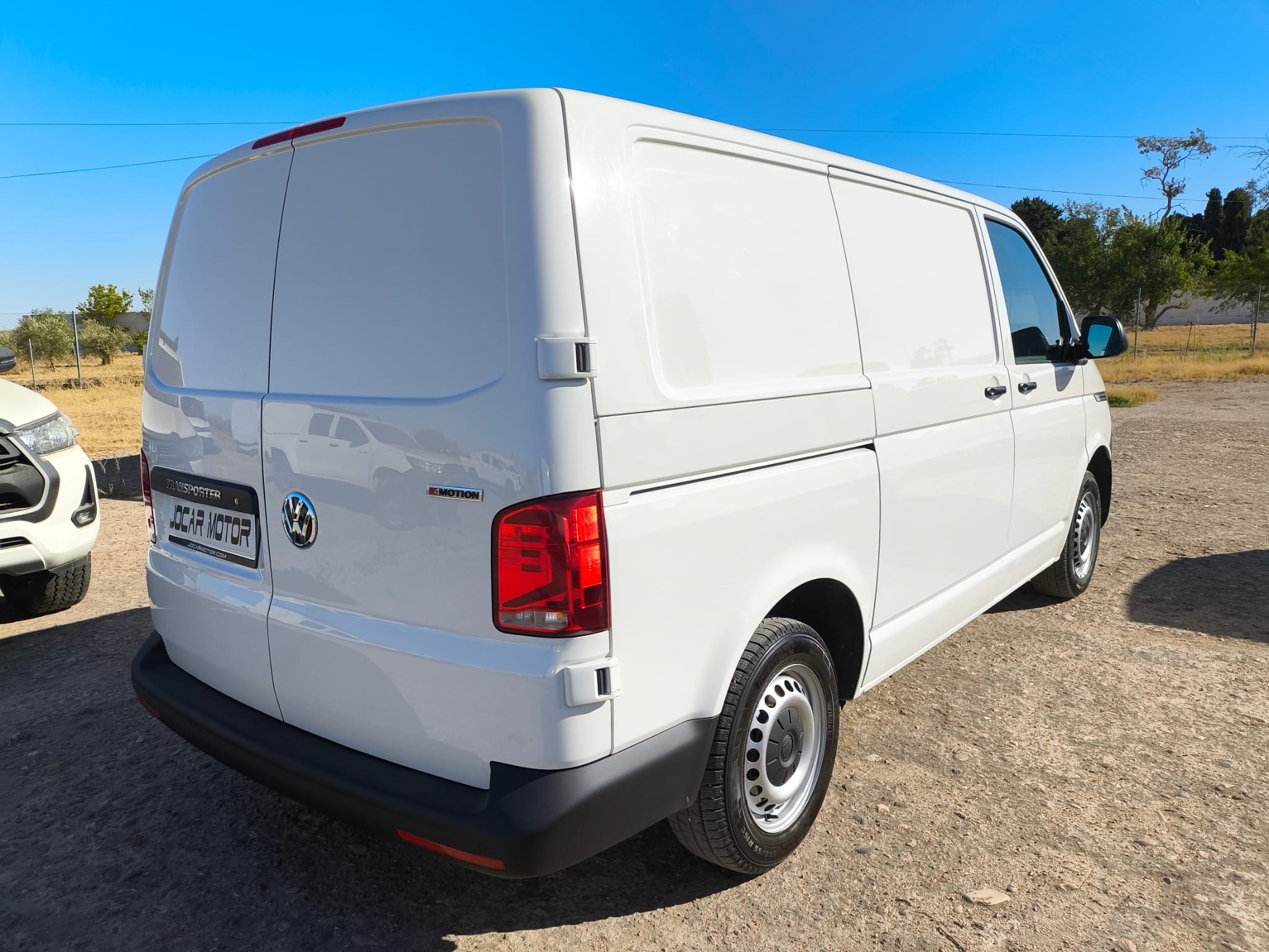 VOLKSWAGEN TRANSPORTER 2.0 TDI 150 CV 4 MOTION FURGON TALLER