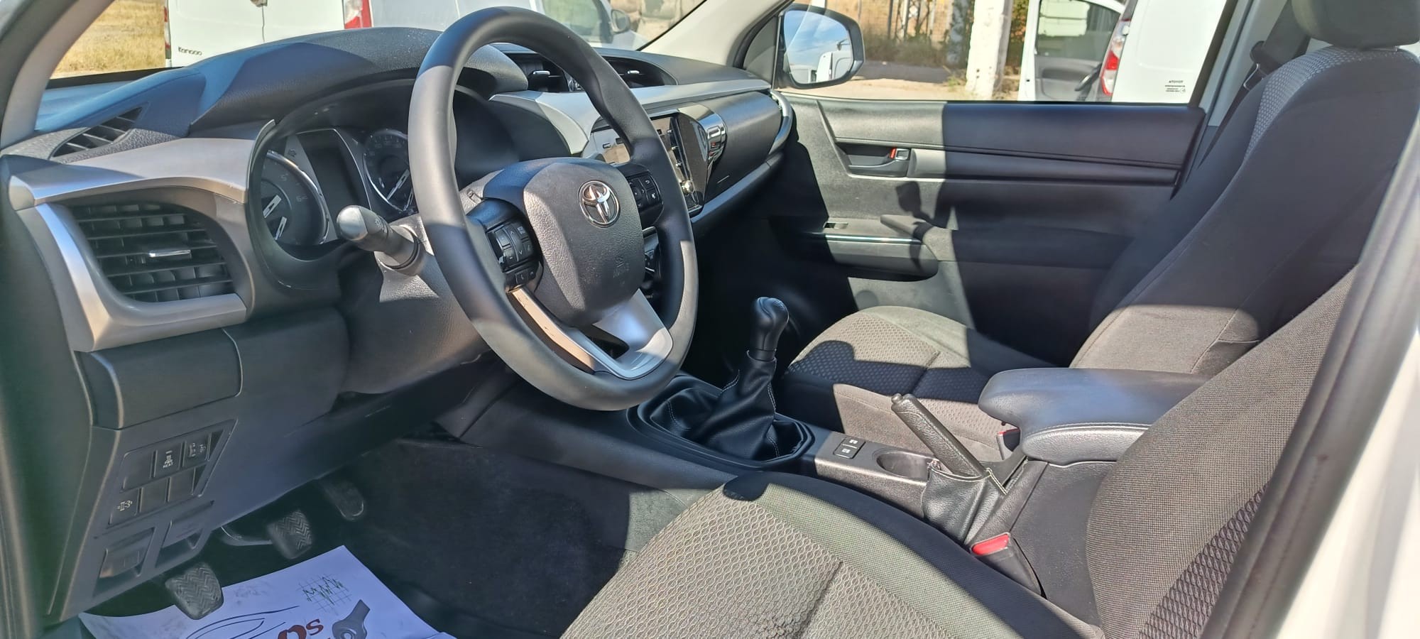 TOYOTA HILUX 2.4 D4D 150 CV DOBLE CABINA GX