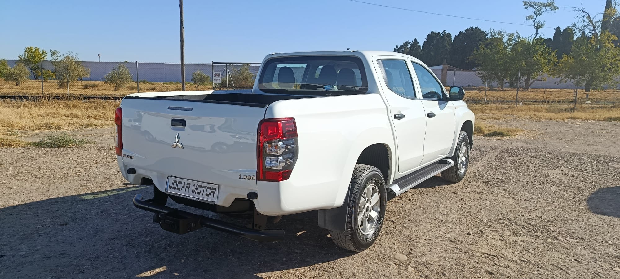 MITSUBISHI L-200 DOBLE CABINA 220 DI-D AUTOMATICA