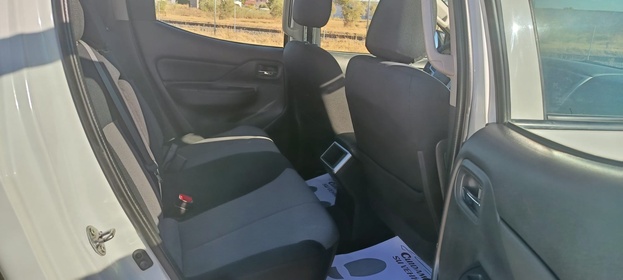 MITSUBISHI L-200 DOBLE CABINA 220 DI-D AUTOMATICA