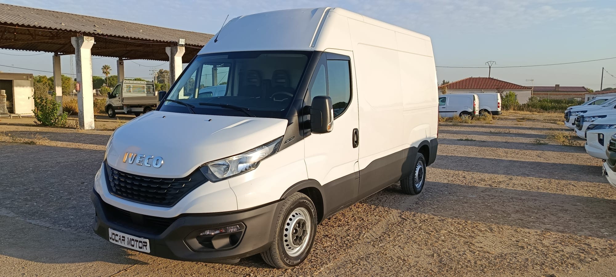 IVECO DAILY 2.3 TD 35S12 V 3520 10.8M³
