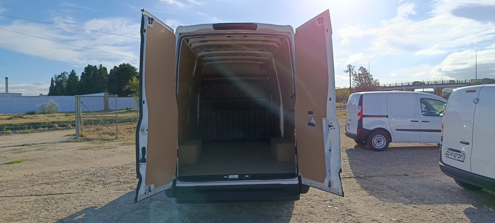 copy of FORD COURIER 1.6 TDCI 75 CV FURGON