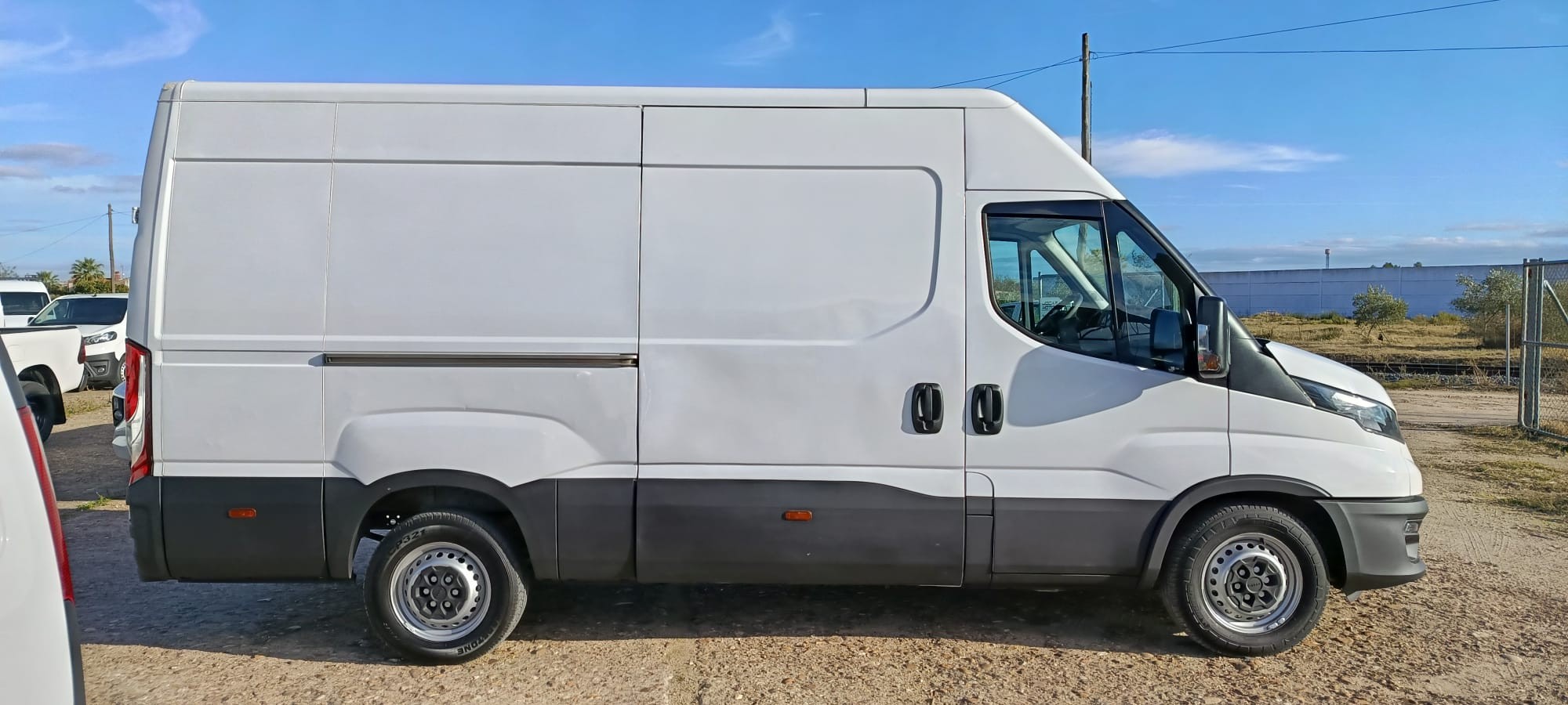 IVECO DAILY 2.3 TD 35S12 V 3520 12M³