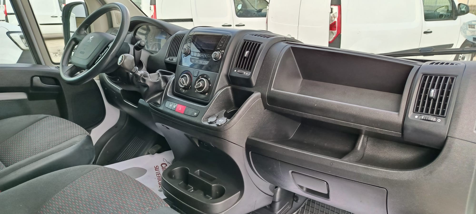 copy of FORD COURIER 1.6 TDCI 75 CV FURGON