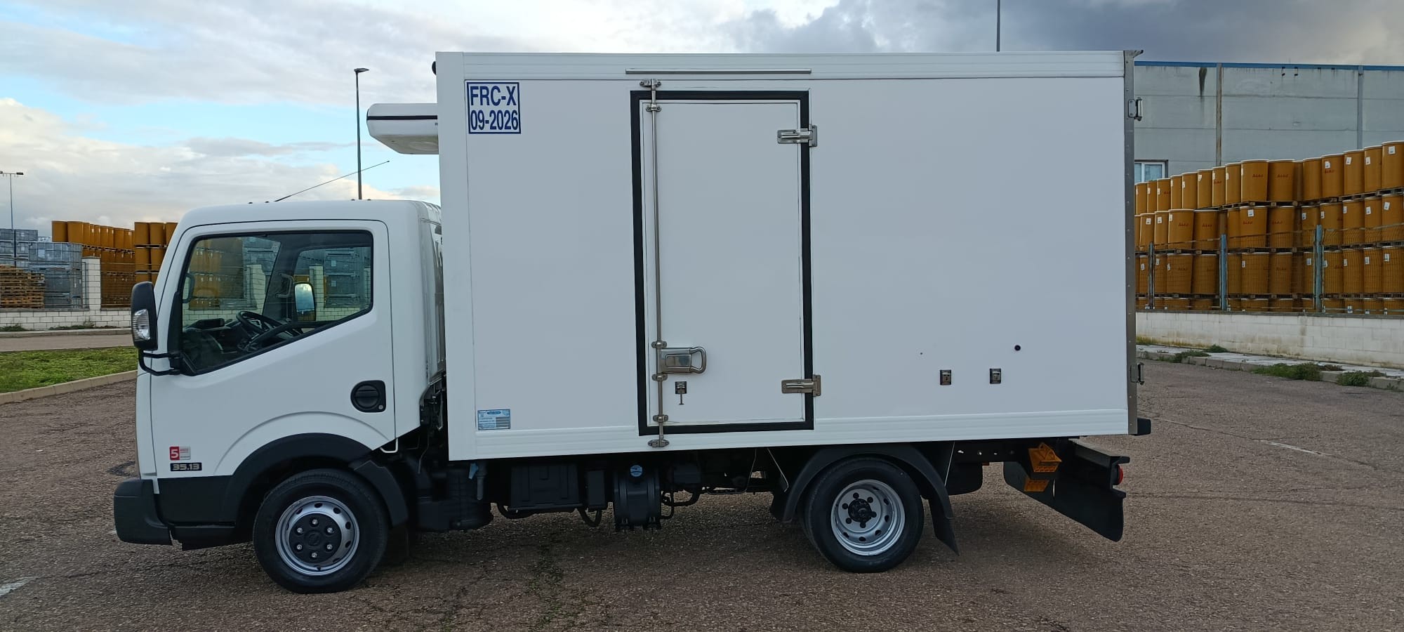 NISSAN CABSTAR 3.0 130CV FRIGORIFICO -20º