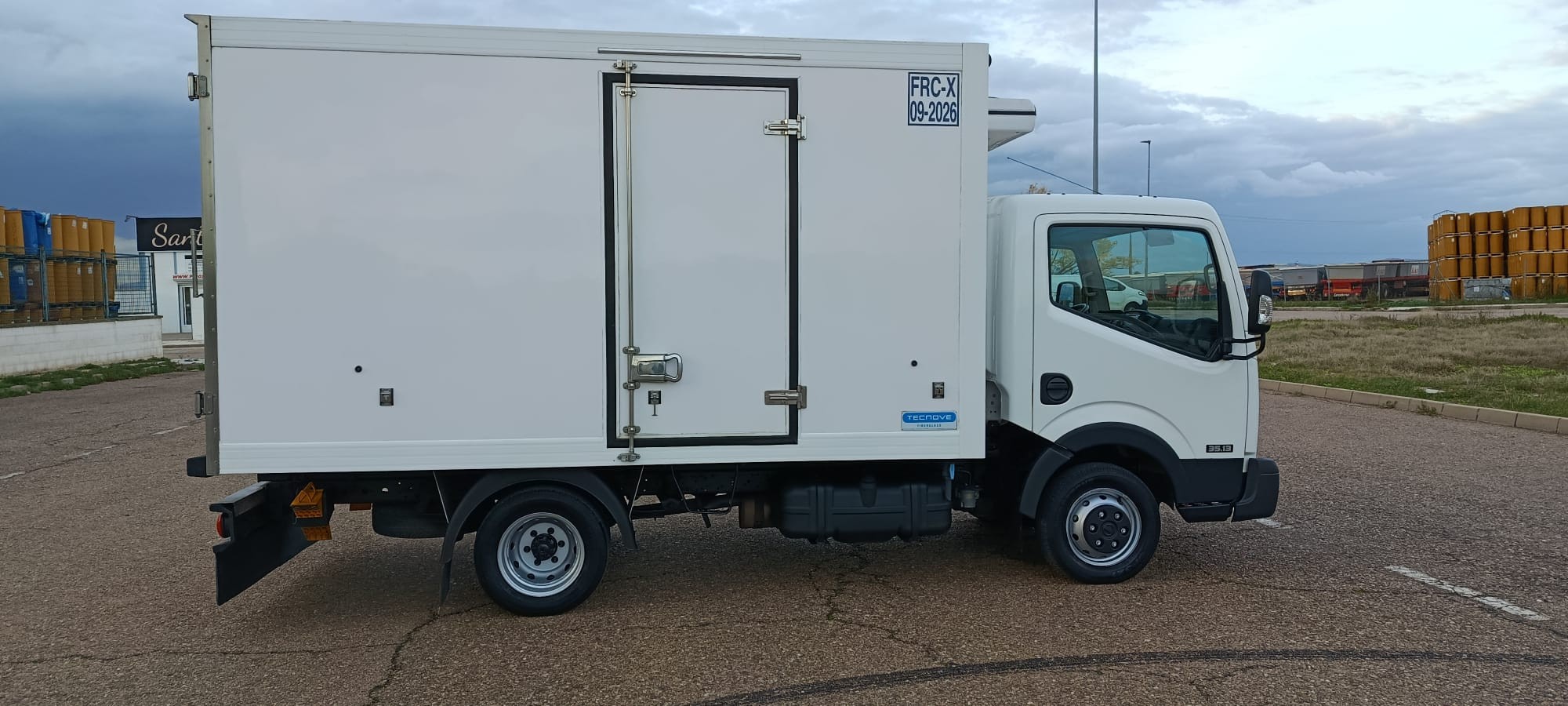 NISSAN CABSTAR 3.0 130CV FRIGORIFICO -20º