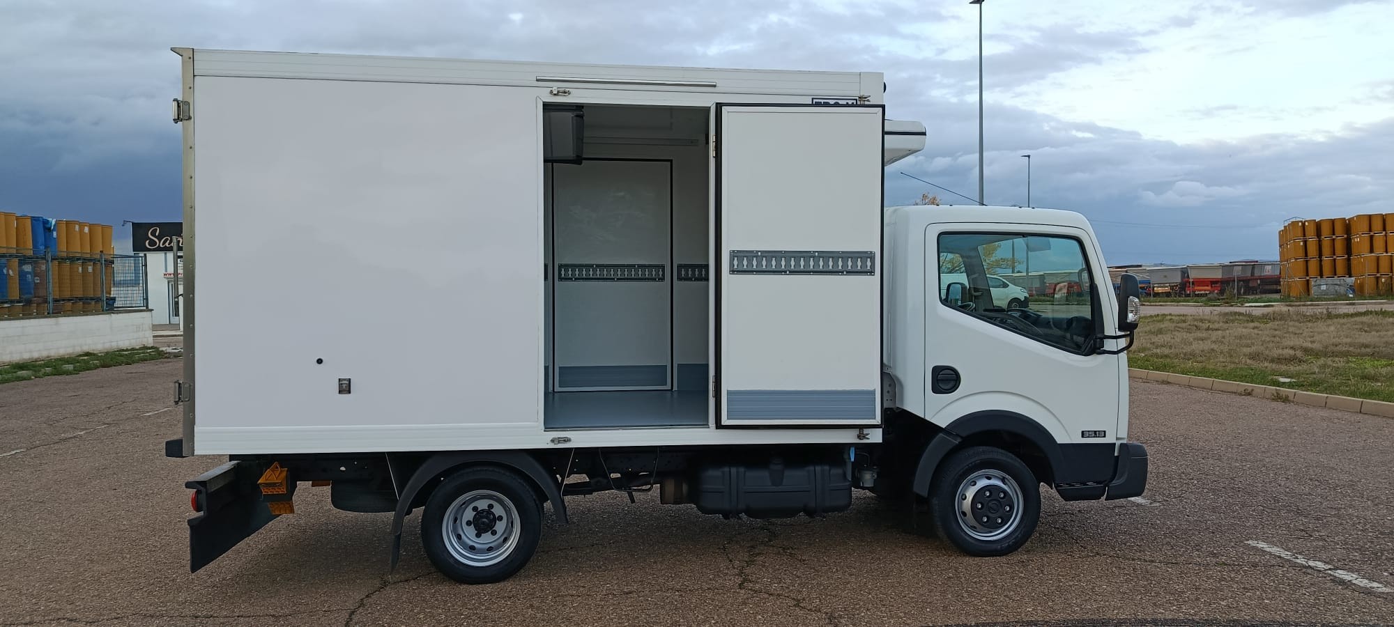 copy of FORD COURIER 1.6 TDCI 75 CV FURGON