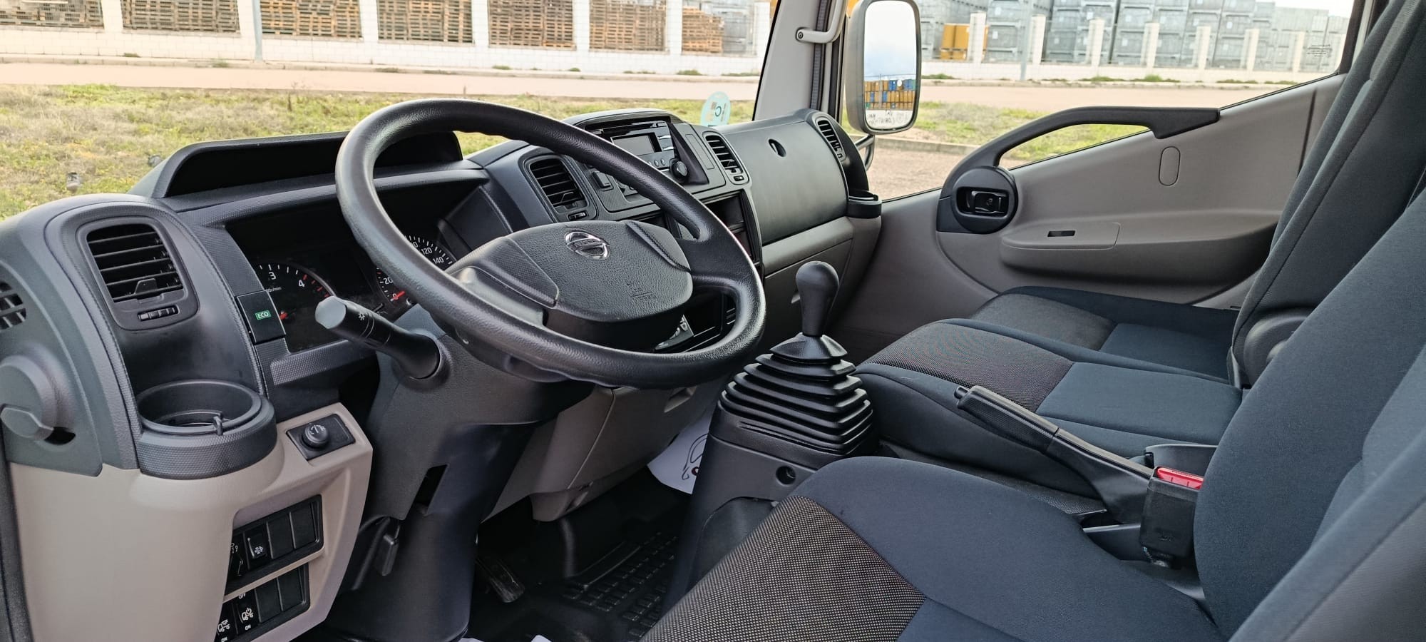 NISSAN CABSTAR 3.0 130CV FRIGORIFICO -20º