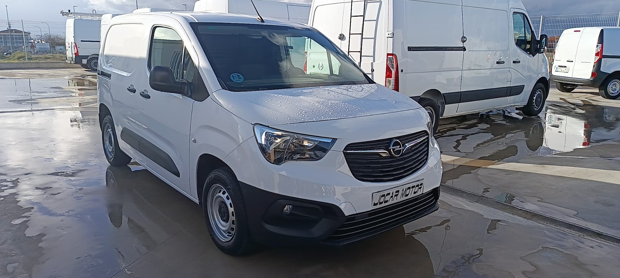 copy of FORD COURIER 1.6 TDCI 75 CV FURGON