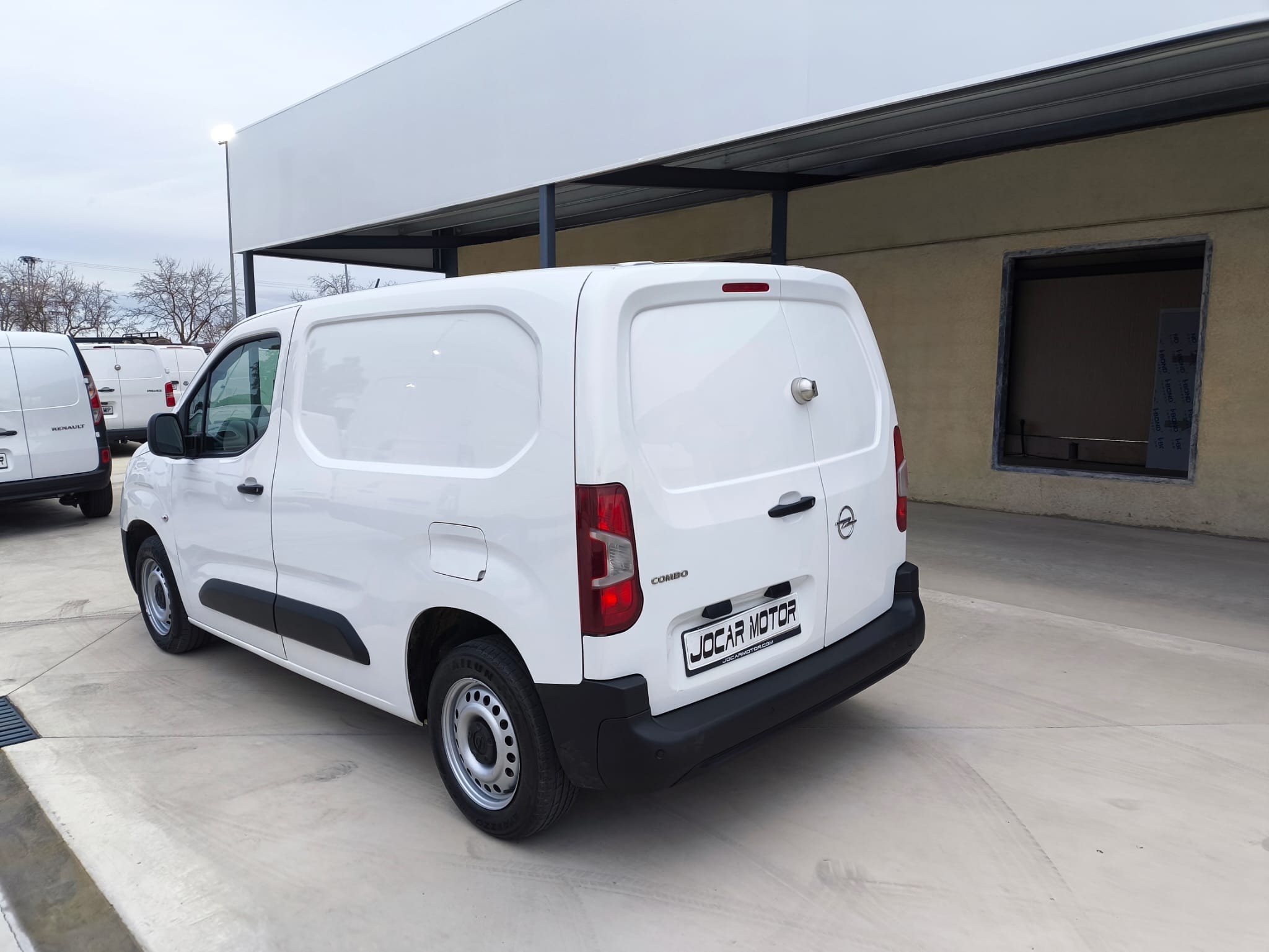 copy of FORD COURIER 1.6 TDCI 75 CV FURGON