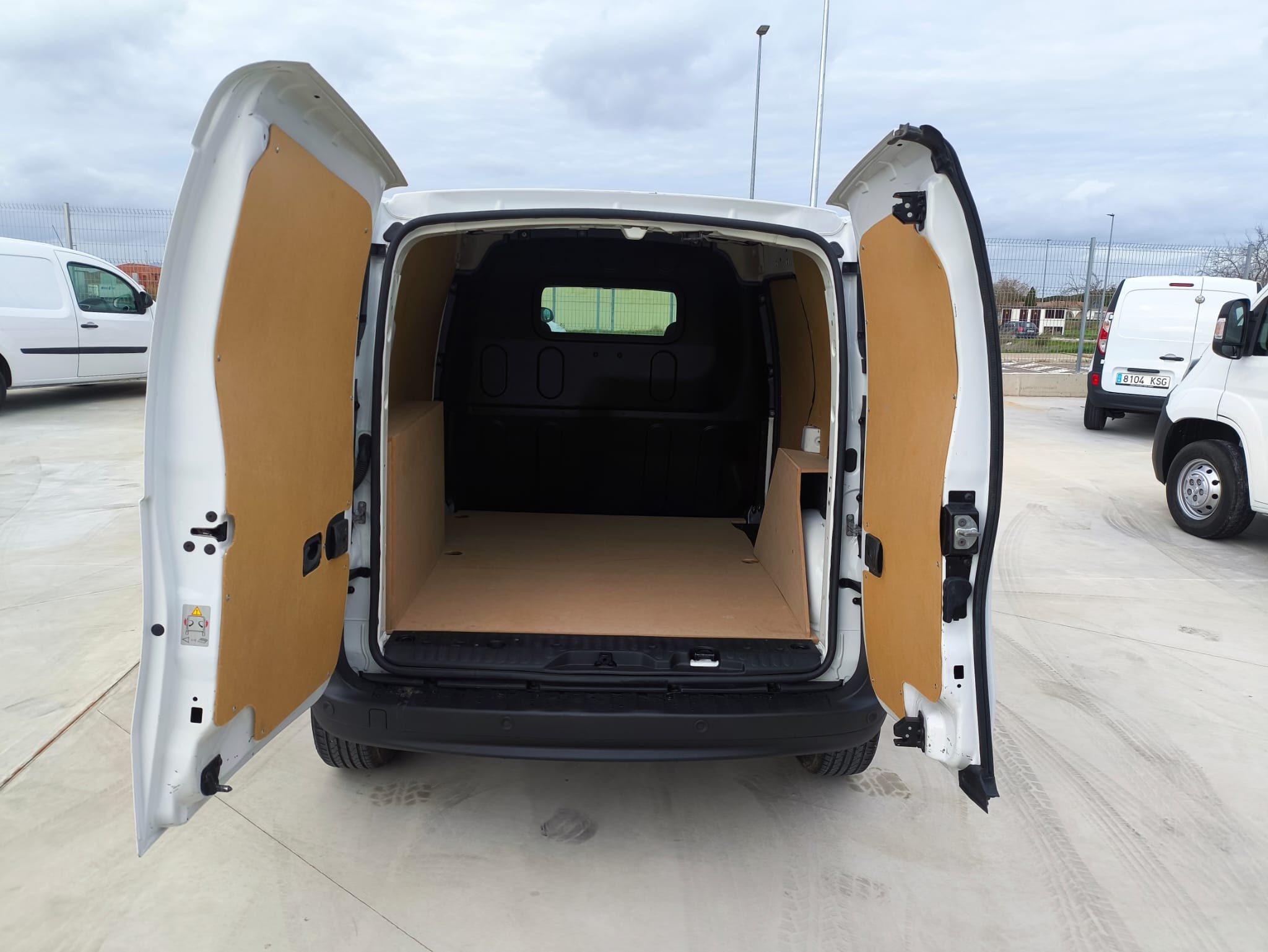RENAULT KANGOO PROFESIONAL 1.5 DCI 95 CV FURGON