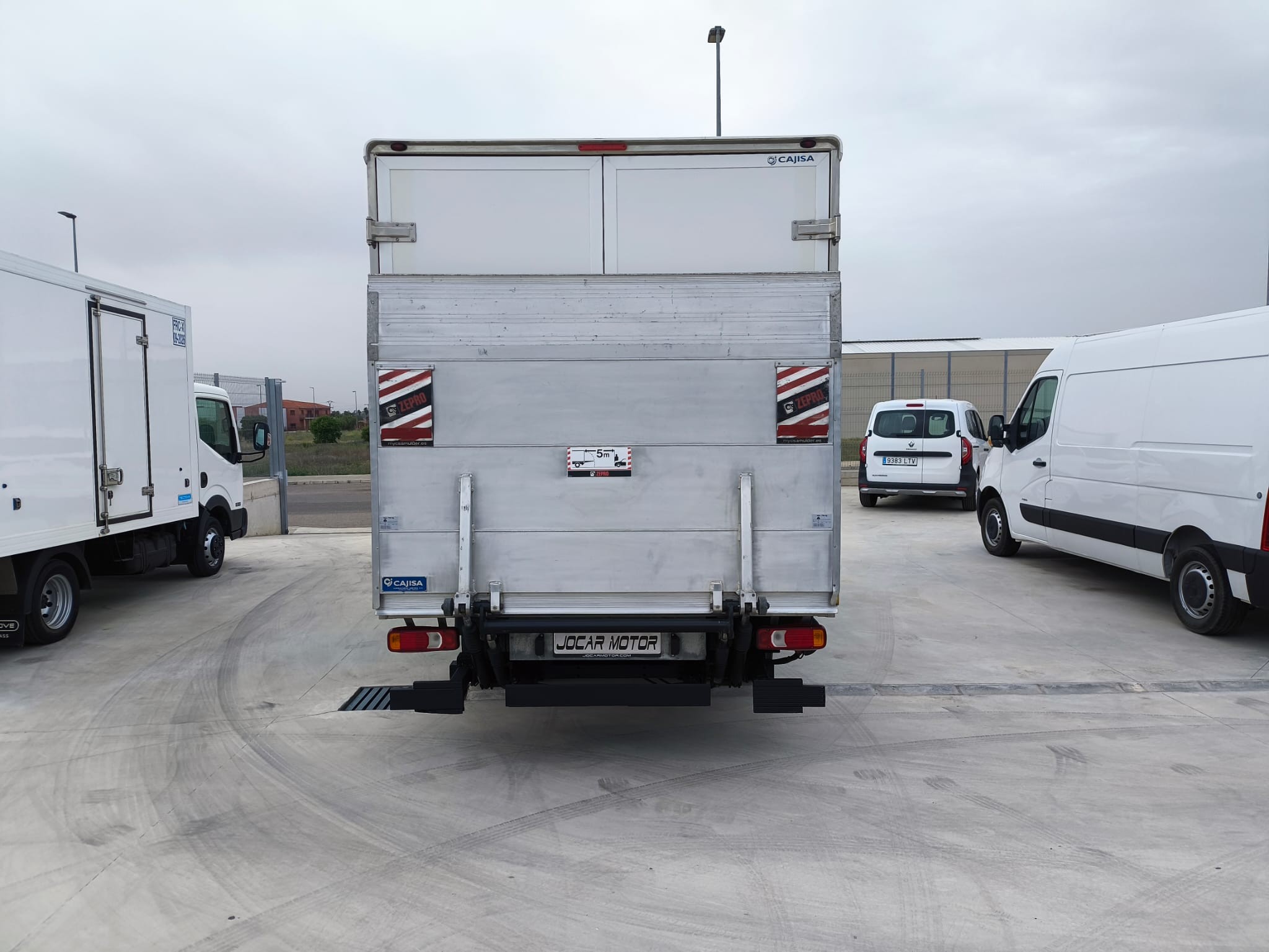 IVECO DAILY 35C16H 3450 CAJA CON PLATAFORMA