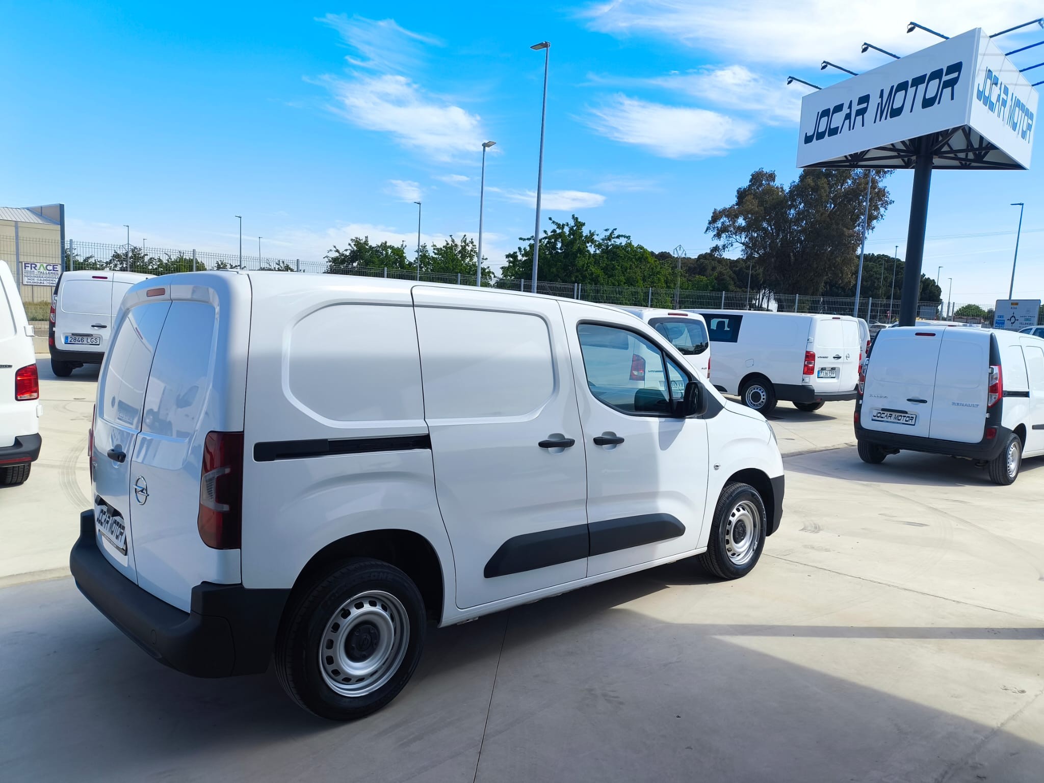 OPEL COMBO CARGO 1.5 TD 100CV FURGON