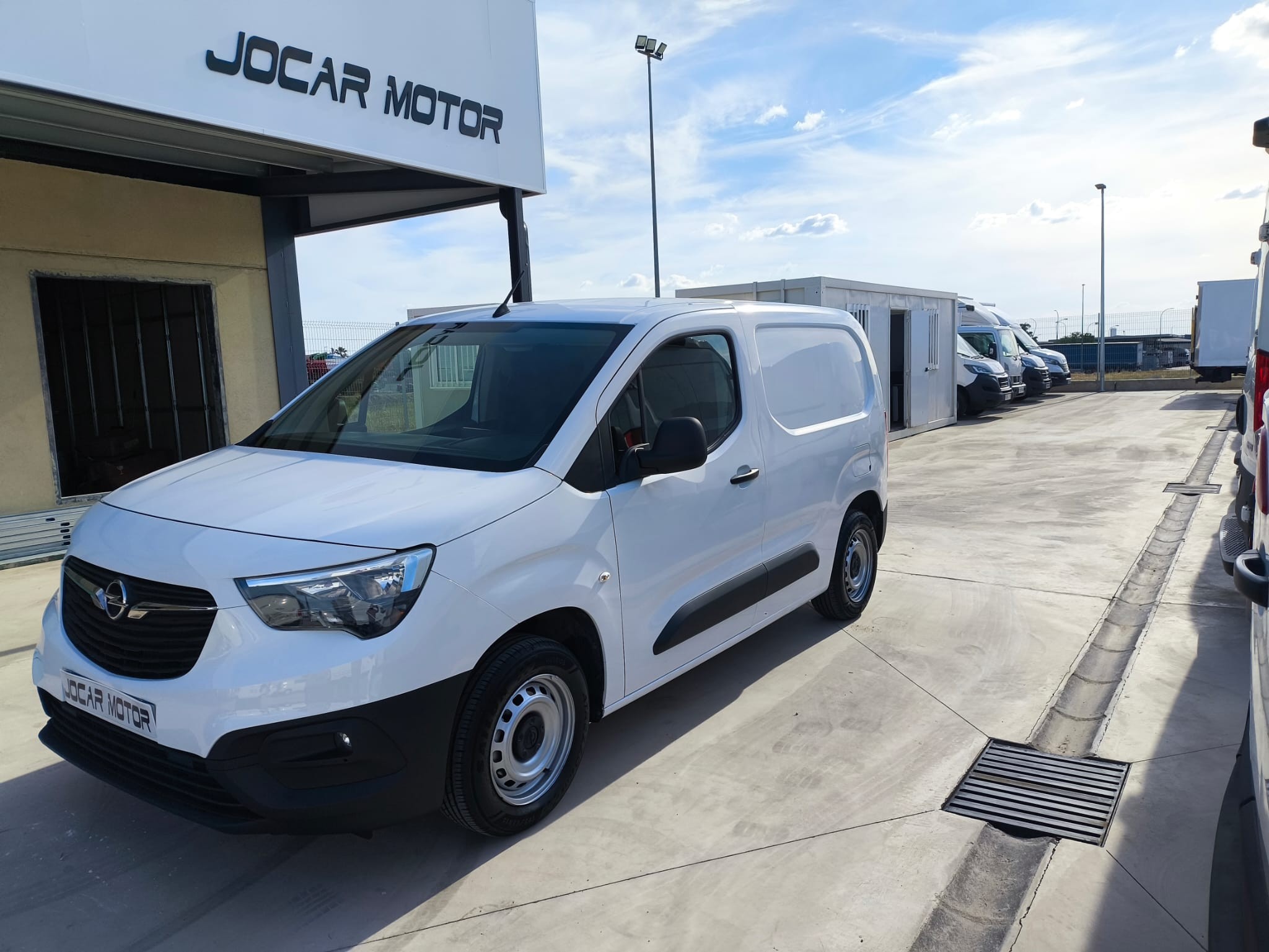 copy of FORD COURIER 1.6 TDCI 75 CV FURGON