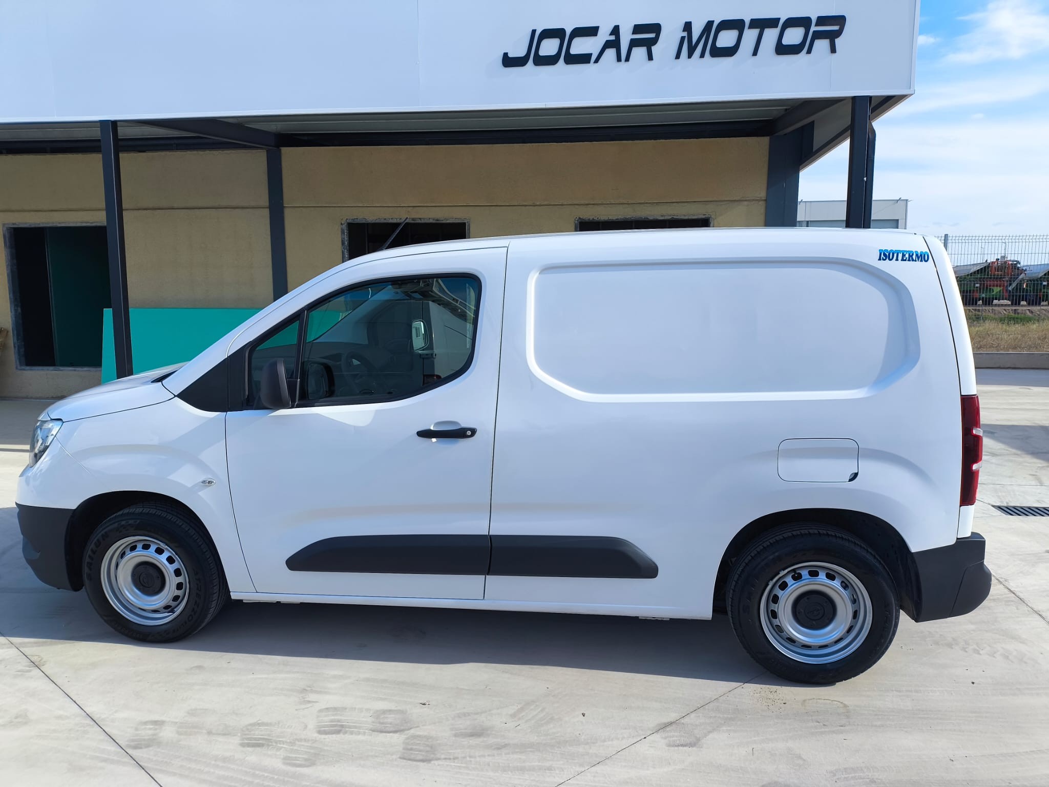 OPEL COMBO 1.5 102CV FURGON ISOTERMO IR
