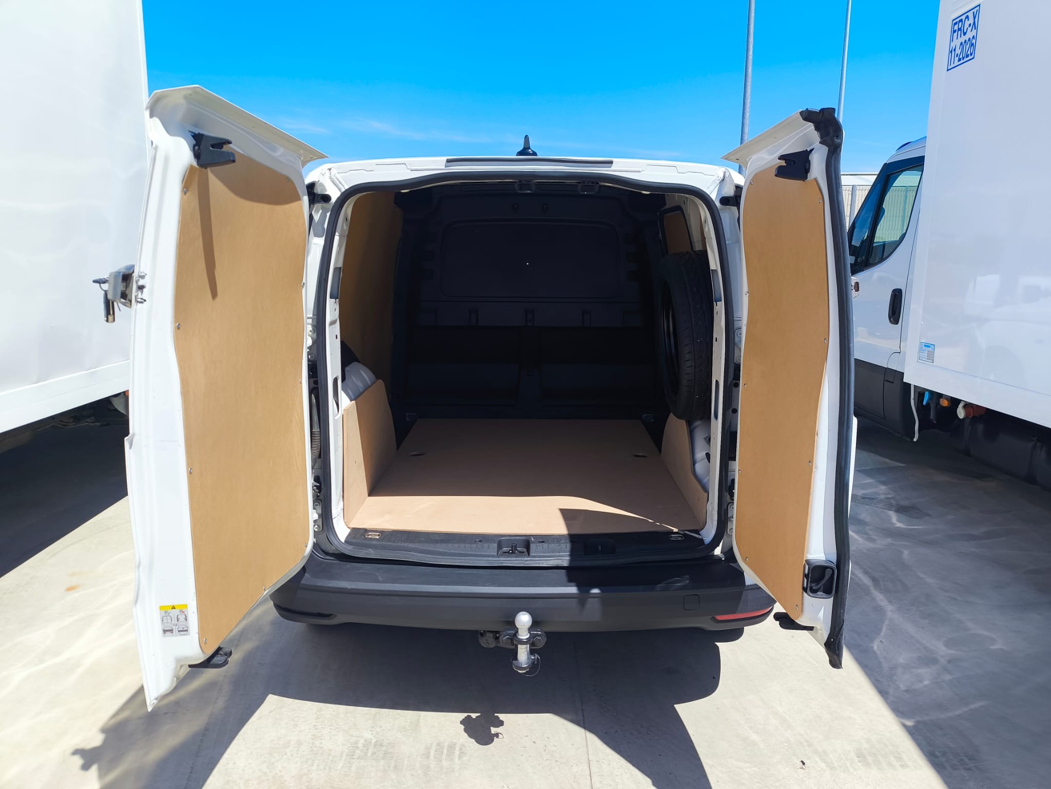 copy of FORD COURIER 1.6 TDCI 75 CV FURGON