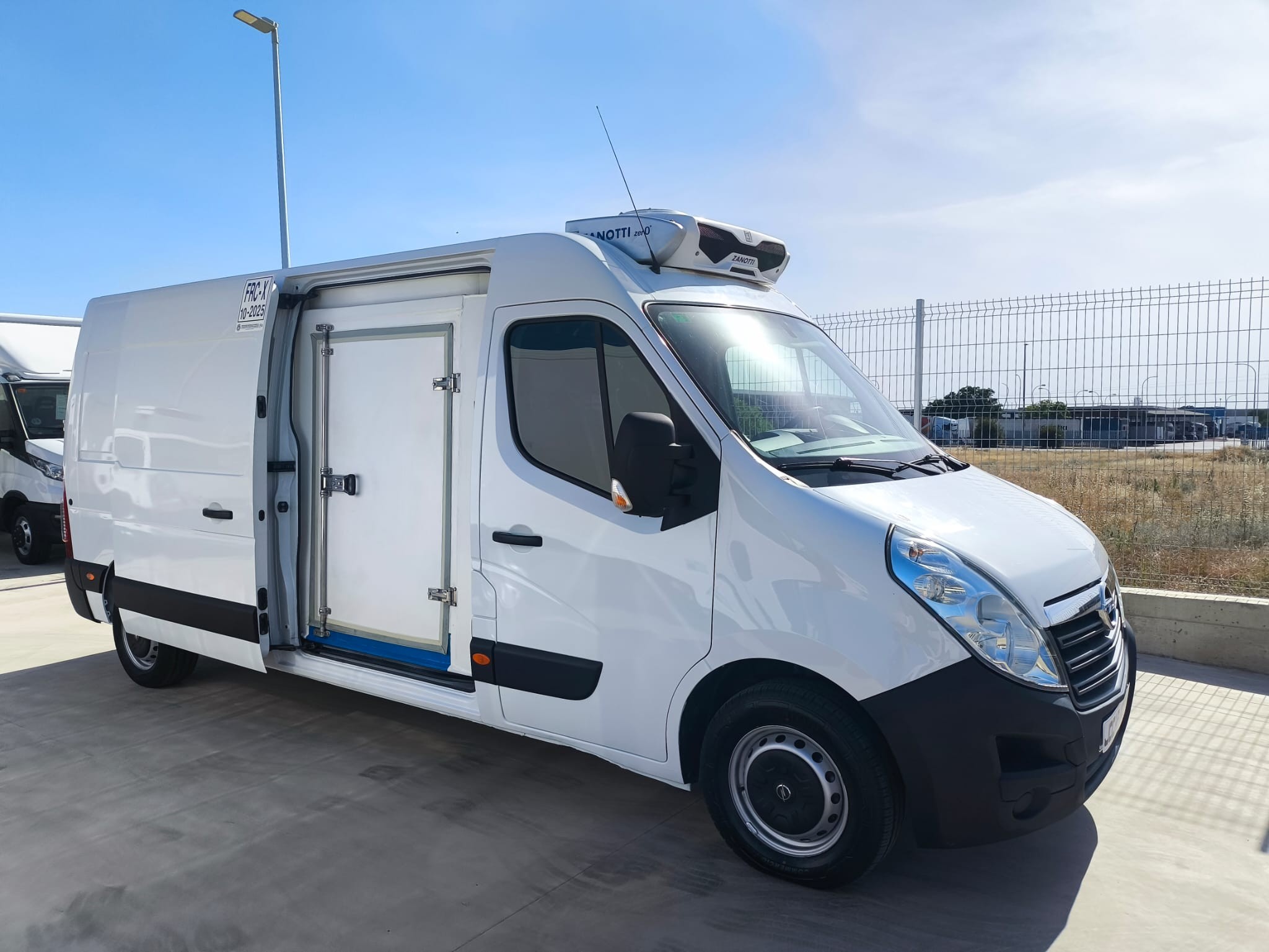 OPEL MOVANO 2.3 CDTI 125CV ISOTERMO FRCX -20º L2-H2