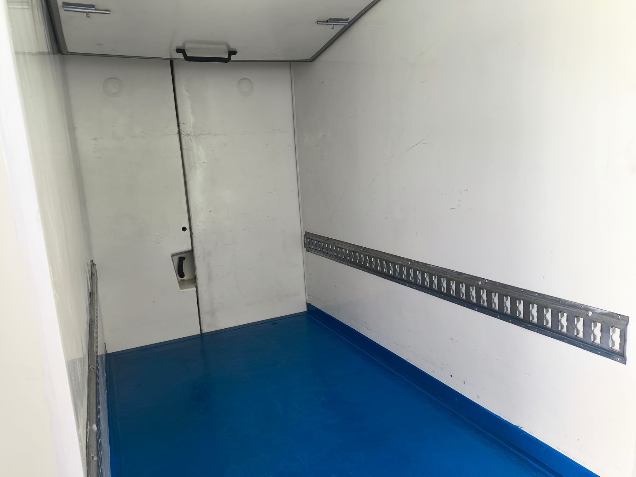 copy of FORD COURIER 1.6 TDCI 75 CV FURGON