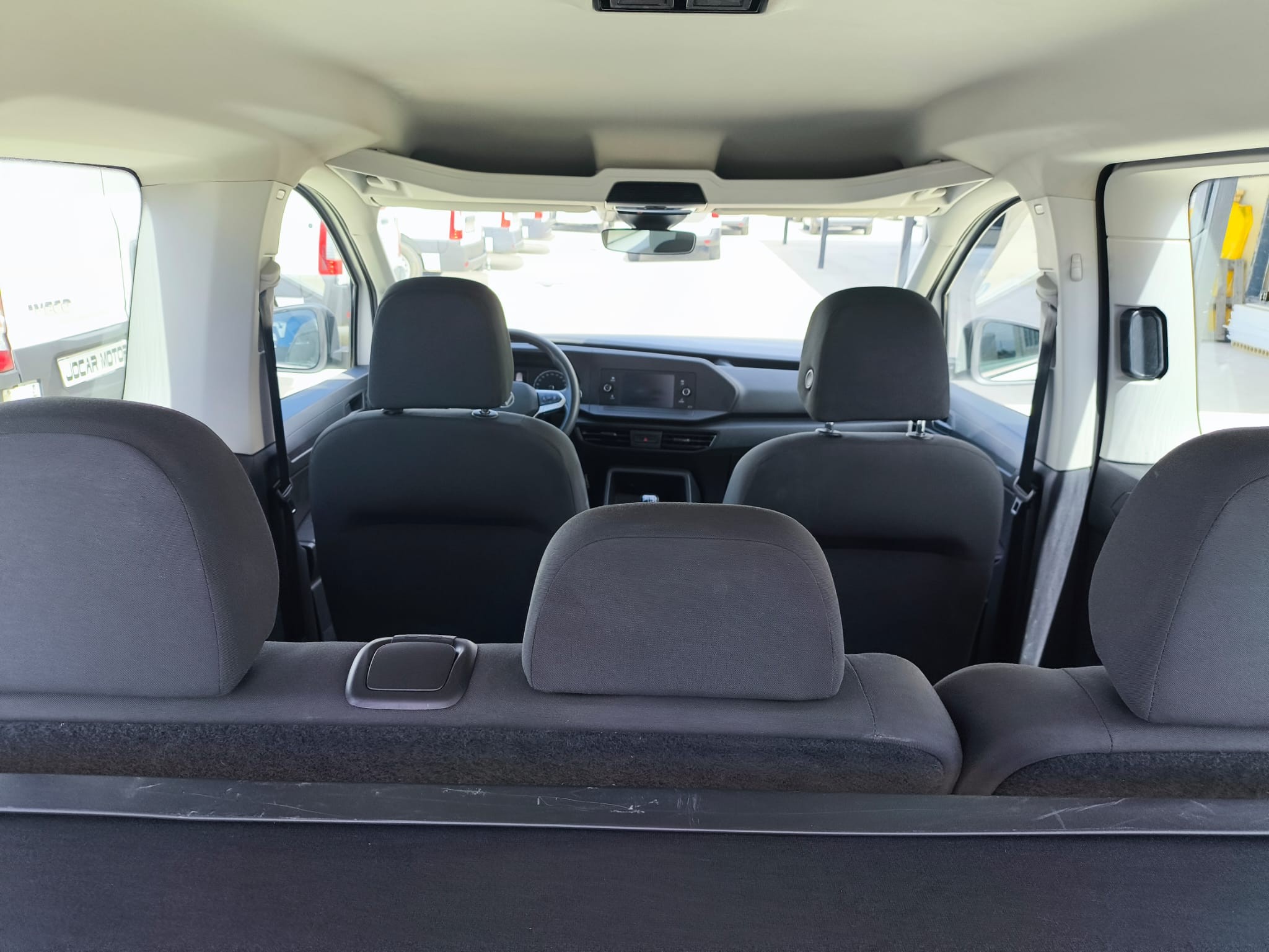 VOLKSWAGEN CADDY KOMBI 2.0 TDI 102CV 5 PLAZAS