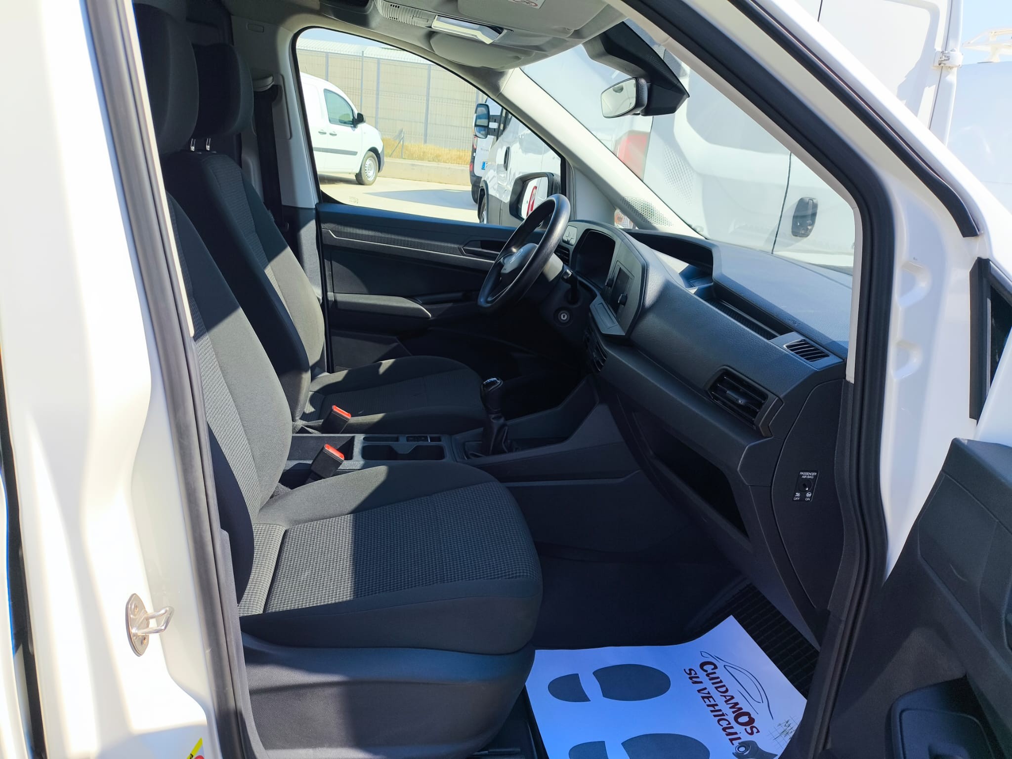 copy of FORD COURIER 1.6 TDCI 75 CV FURGON