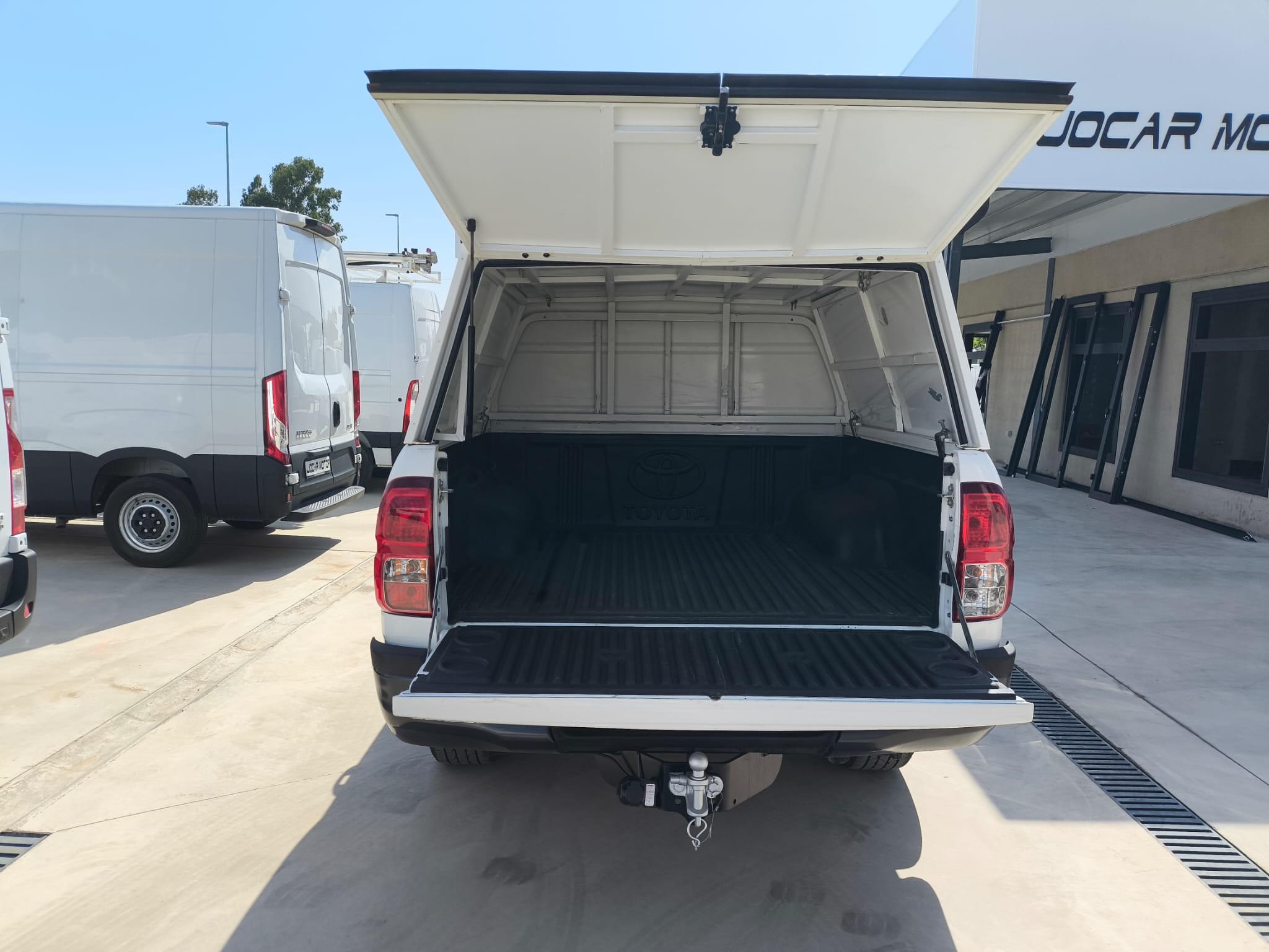 TOYOTA HILUX 2.4 D4D 150 CV DOBLE CABINA GX