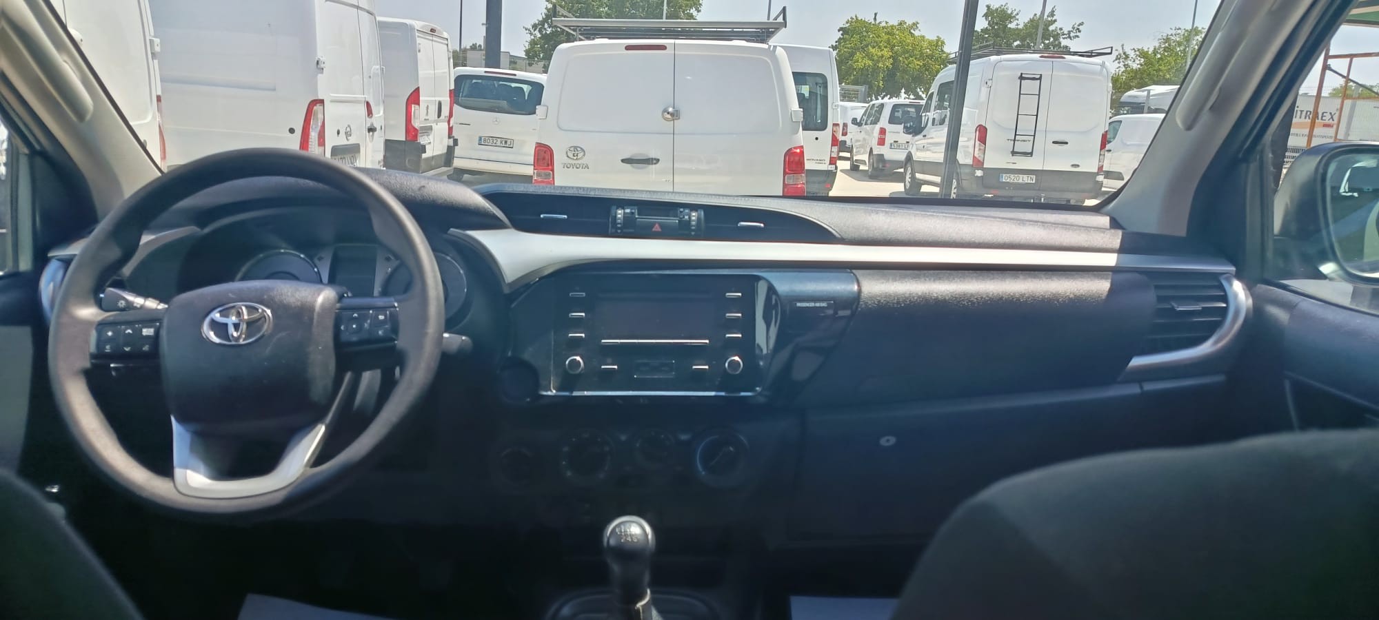 TOYOTA HILUX 2.4 D4D 150 CV DOBLE CABINA GX