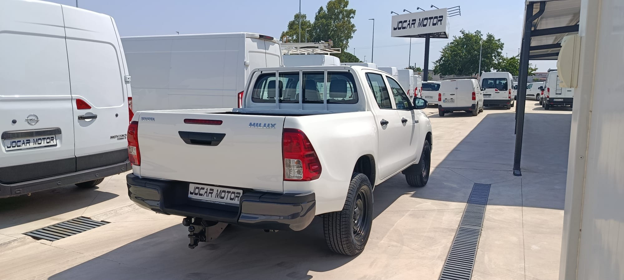 TOYOTA HILUX 2.4 D4D 150 CV DOBLE CABINA GX