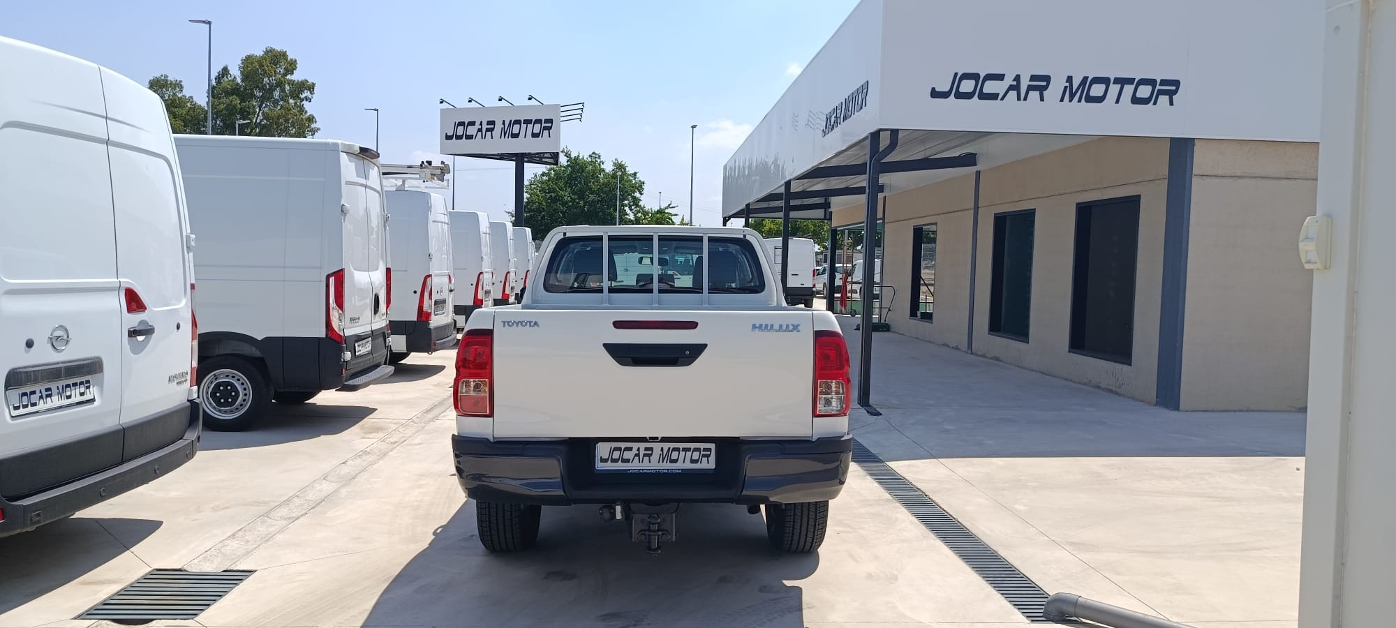 TOYOTA HILUX 2.4 D4D 150 CV DOBLE CABINA GX