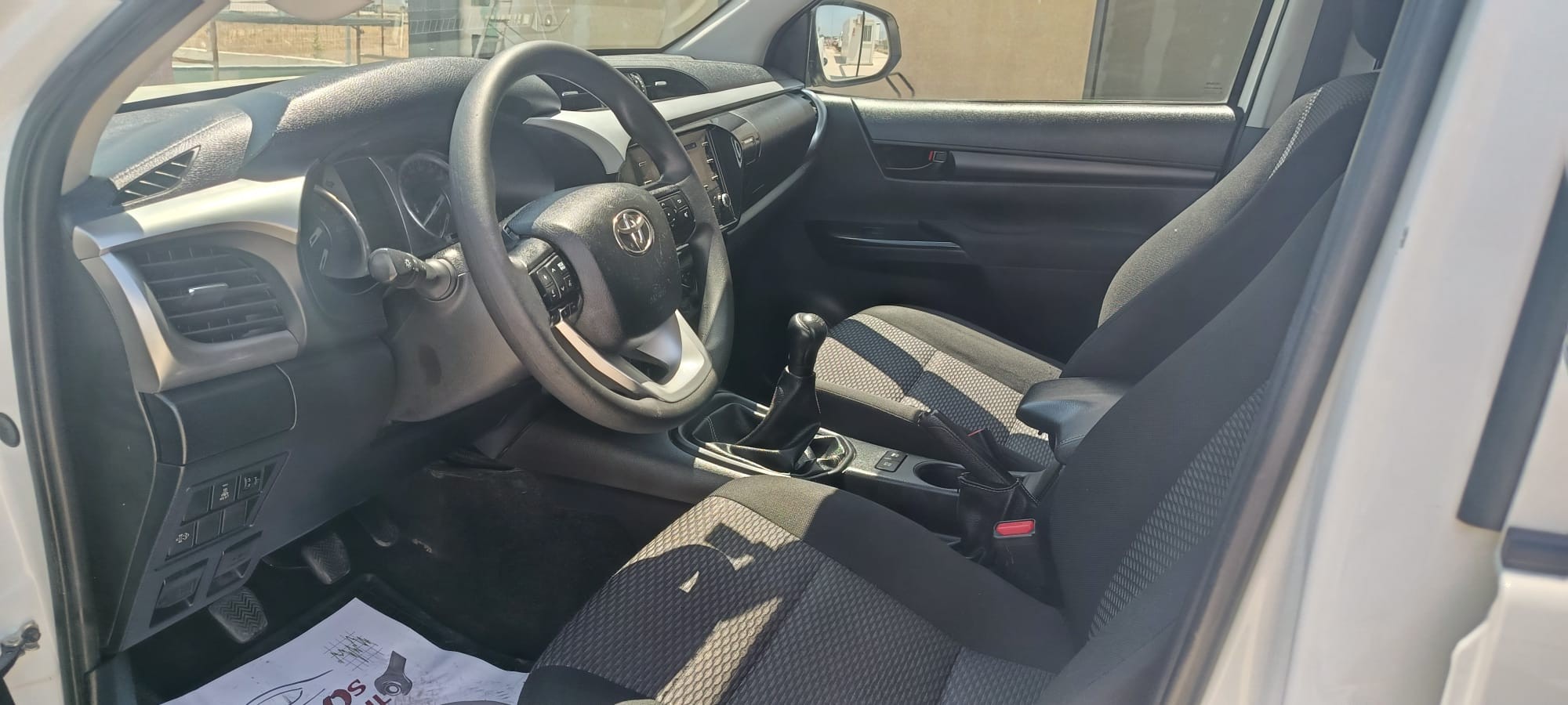 TOYOTA HILUX 2.4 D4D 150 CV DOBLE CABINA GX