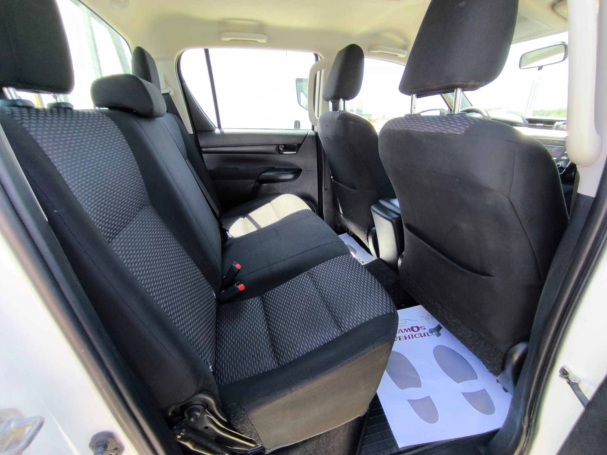TOYOTA HILUX 2.4 D4D 150 CV DOBLE CABINA GX