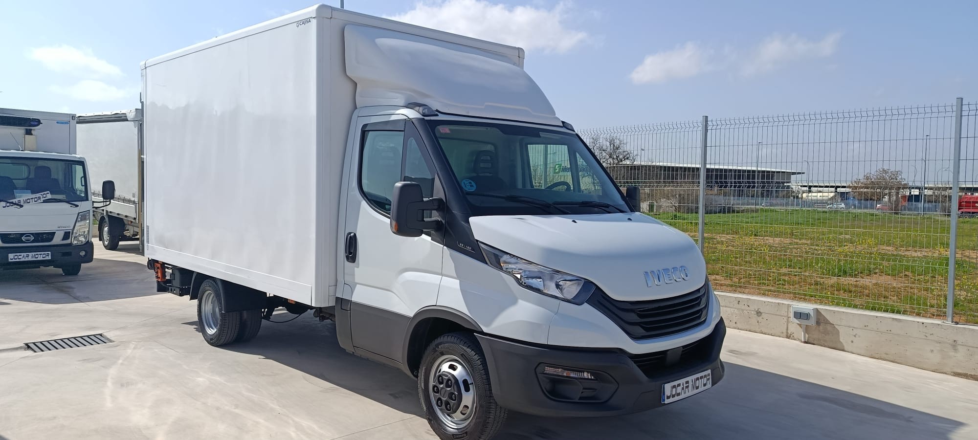 IVECO DAILY 35C16H 3450 CAJA CON PLATAFORMA