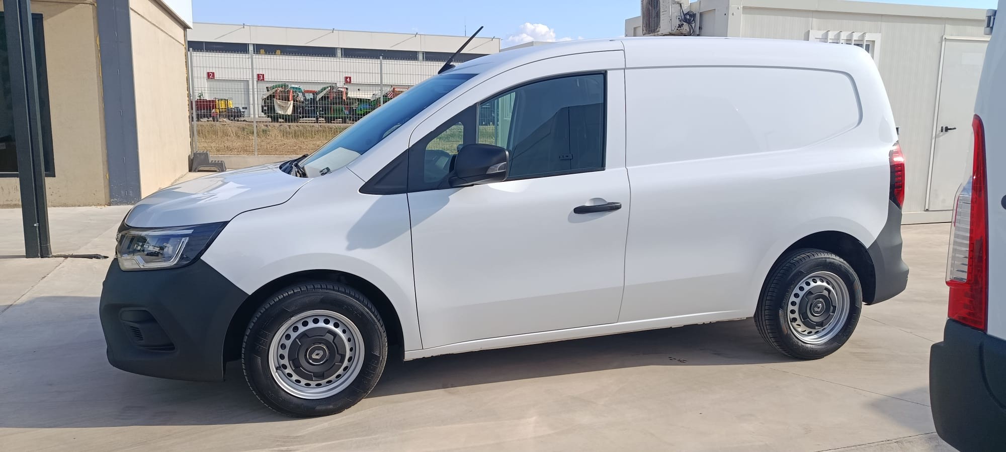 RENAULT KANGOO PROFESIONAL 1.5 DCI 95 CV FURGON